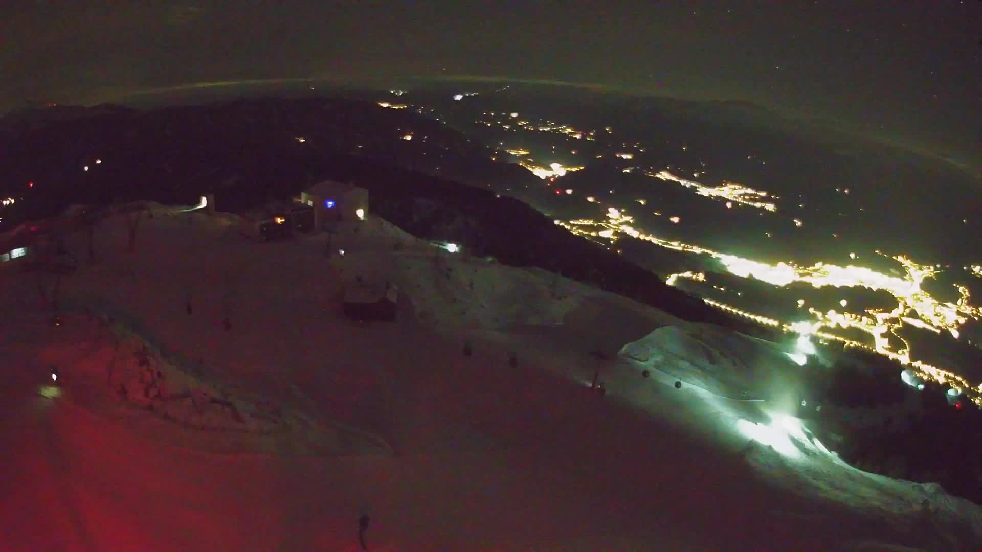 Kronplatz peak Ski resort | view to Bruneck