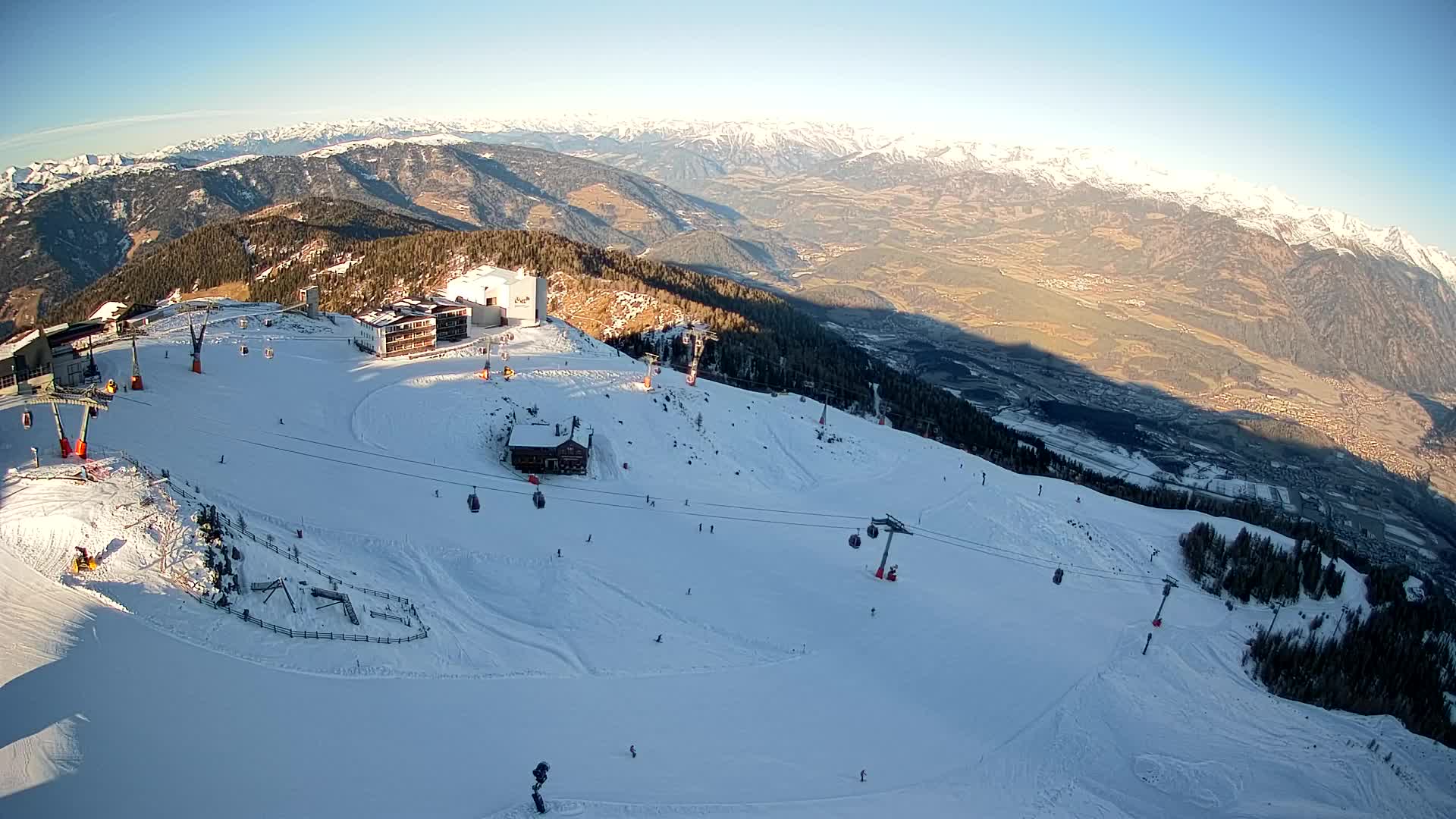 Smučišče Kronplatz – vrh | pogled na Bruneck