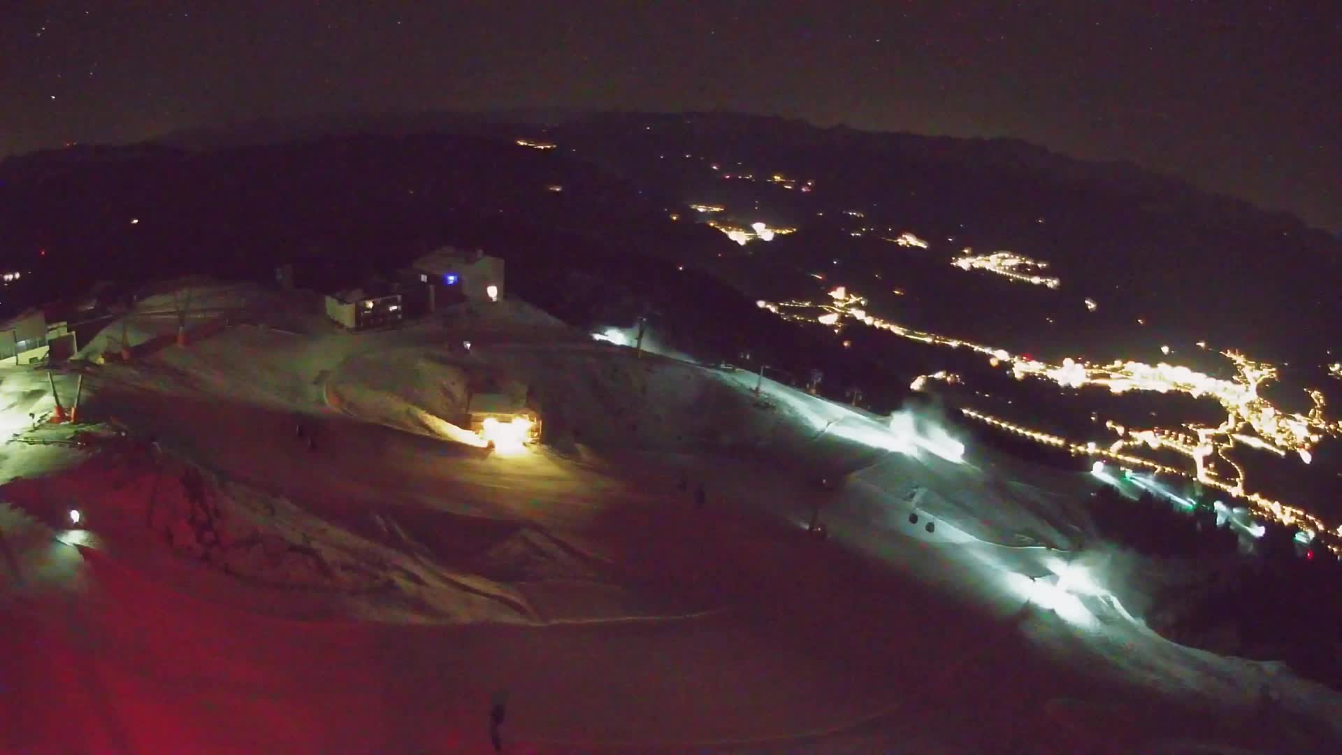 Kronplatz peak Ski resort | view to Bruneck