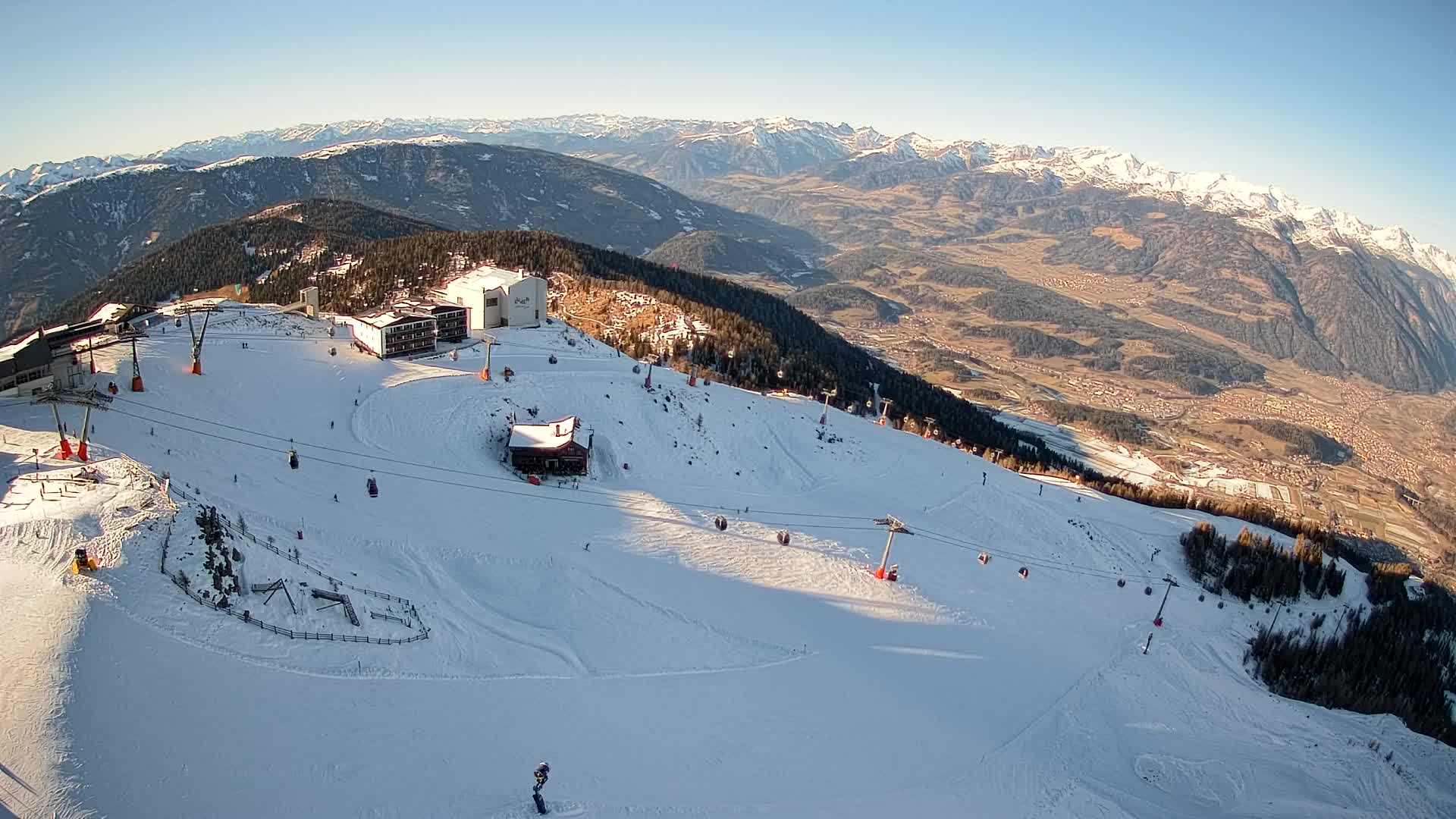 Station de ski Kronplatz sommet | vue sur Brunico