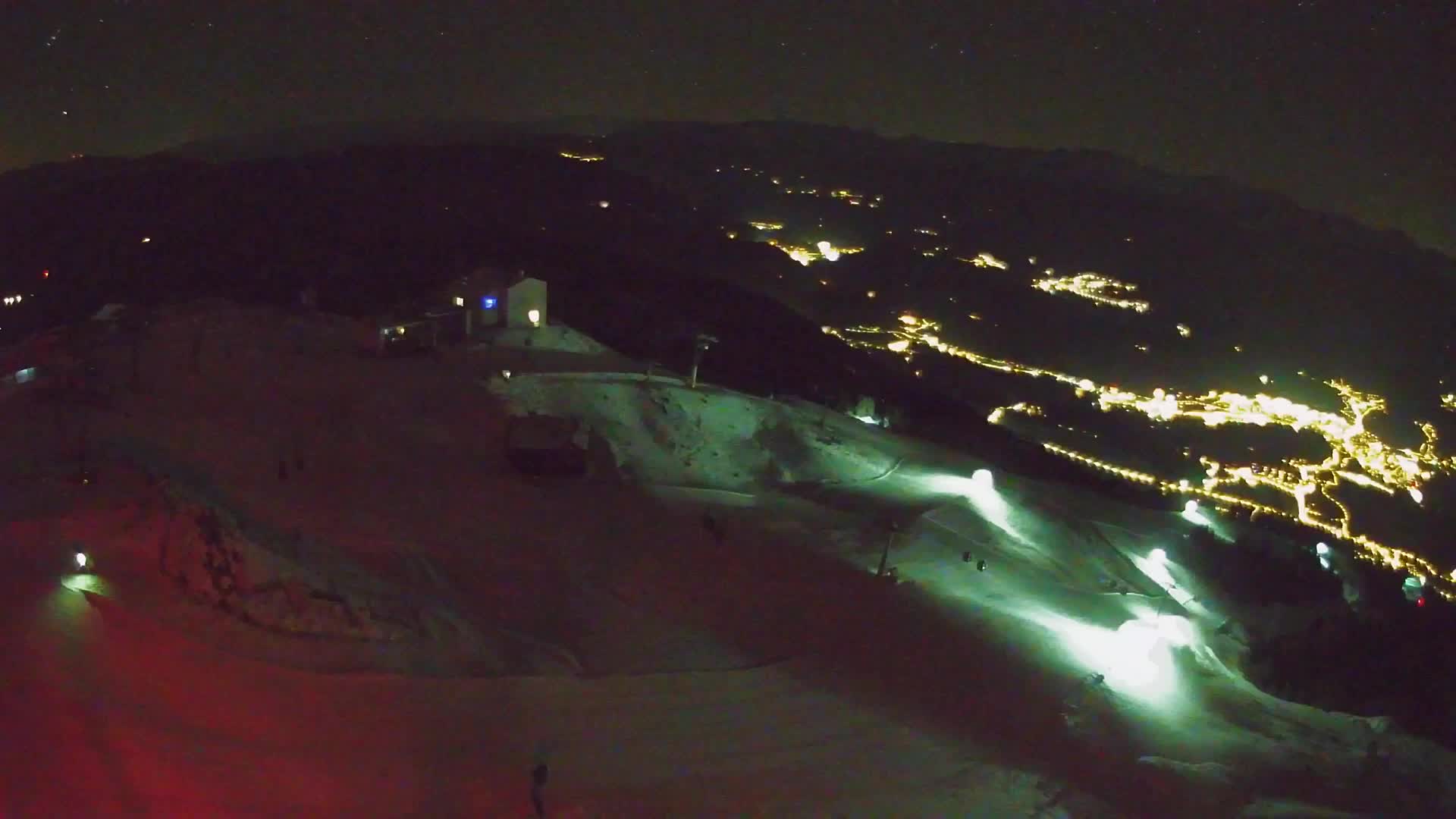 Kronplatz peak Ski resort | view to Bruneck