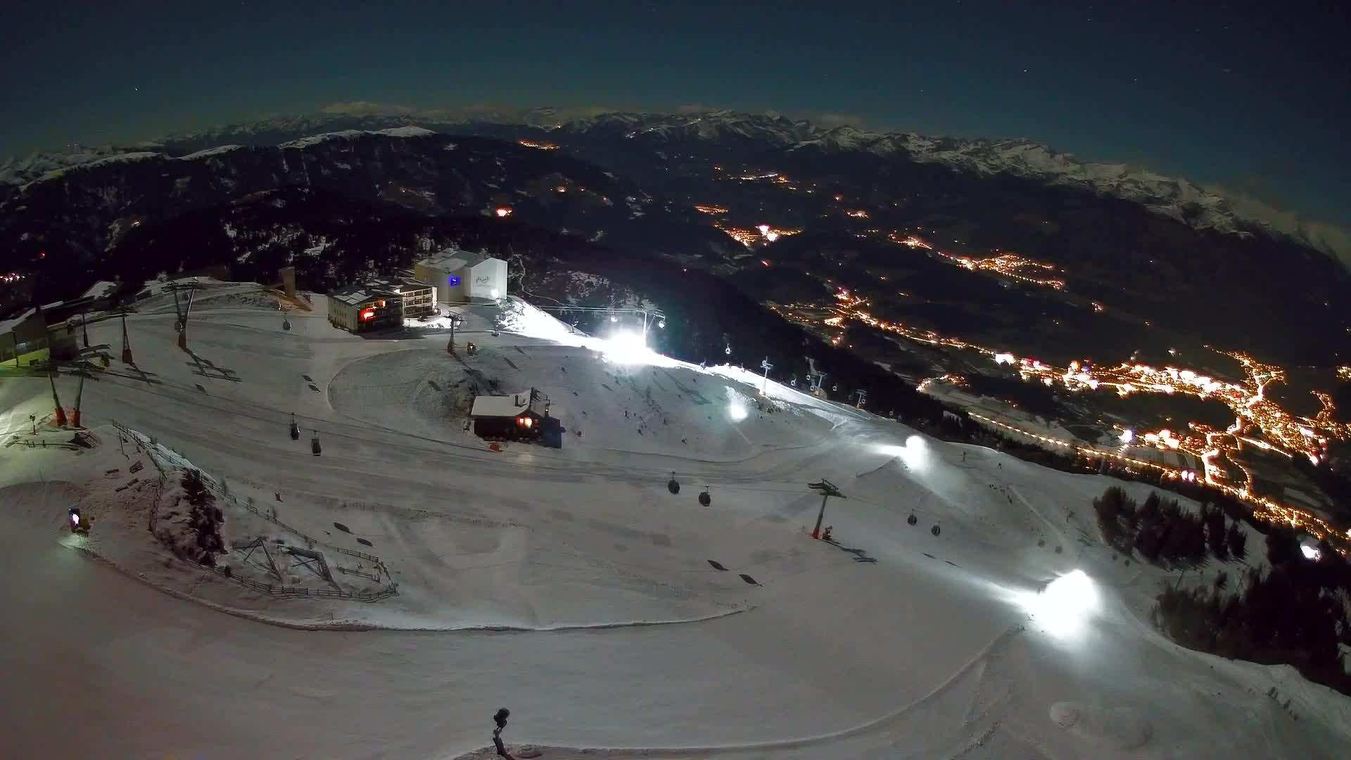 Station de ski Kronplatz sommet | vue sur Brunico