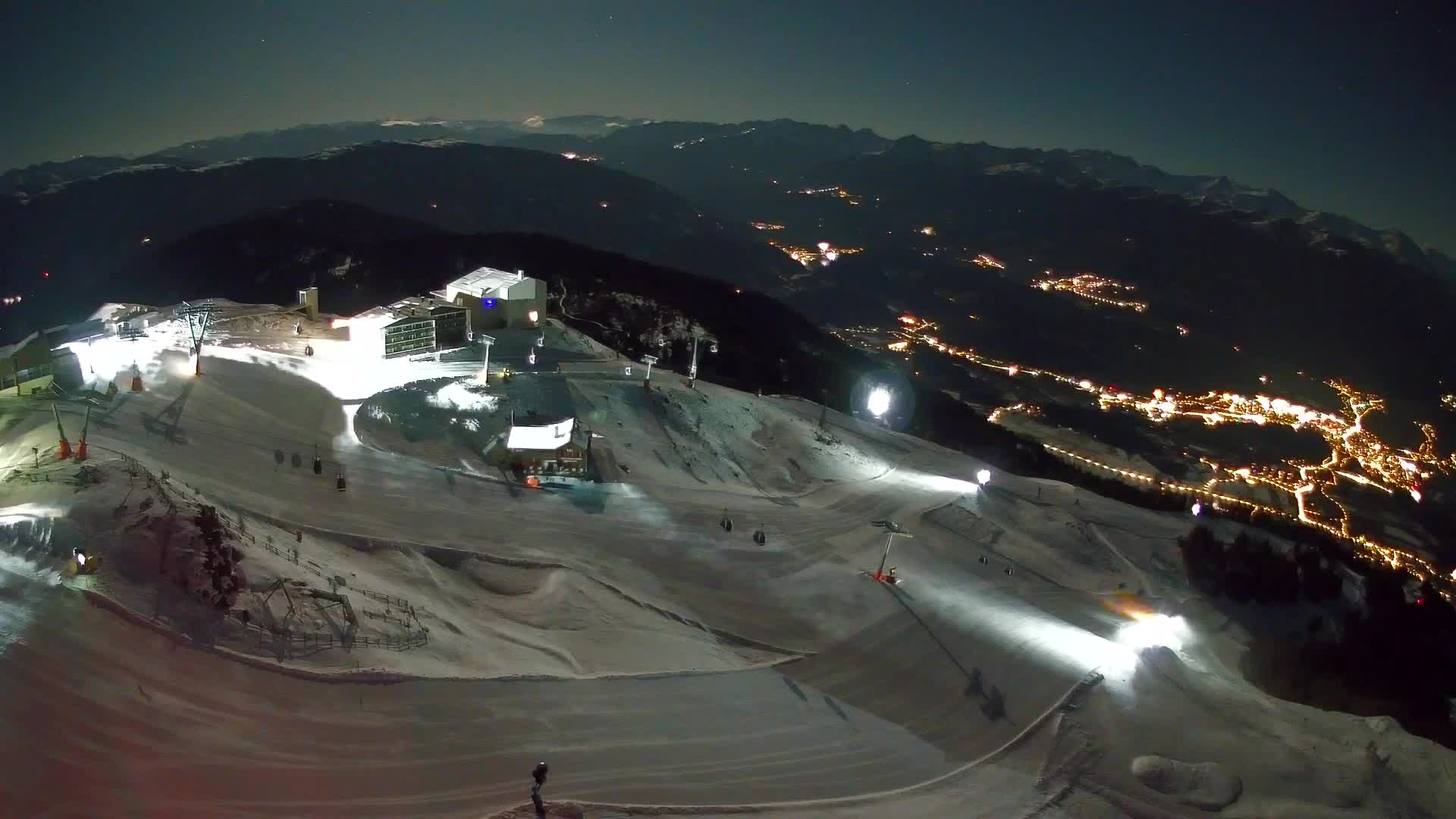 Kronplatz peak Ski resort | view to Bruneck