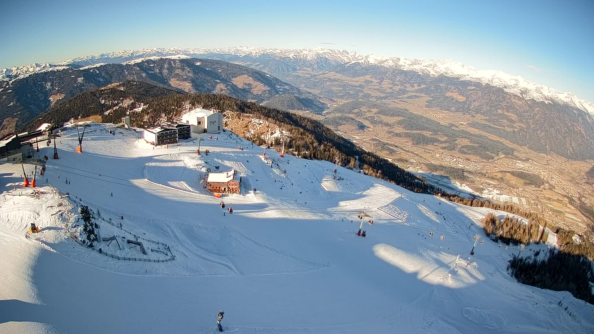 Smučišče Kronplatz – vrh | pogled na Bruneck