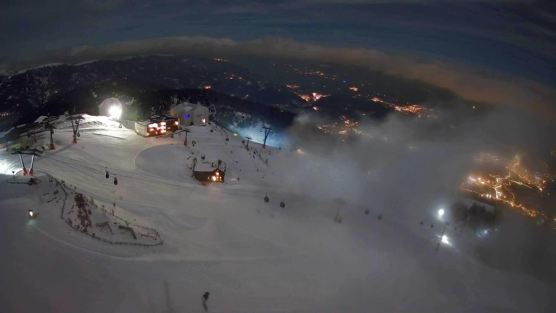 Kronplatz peak Ski resort | view to Bruneck