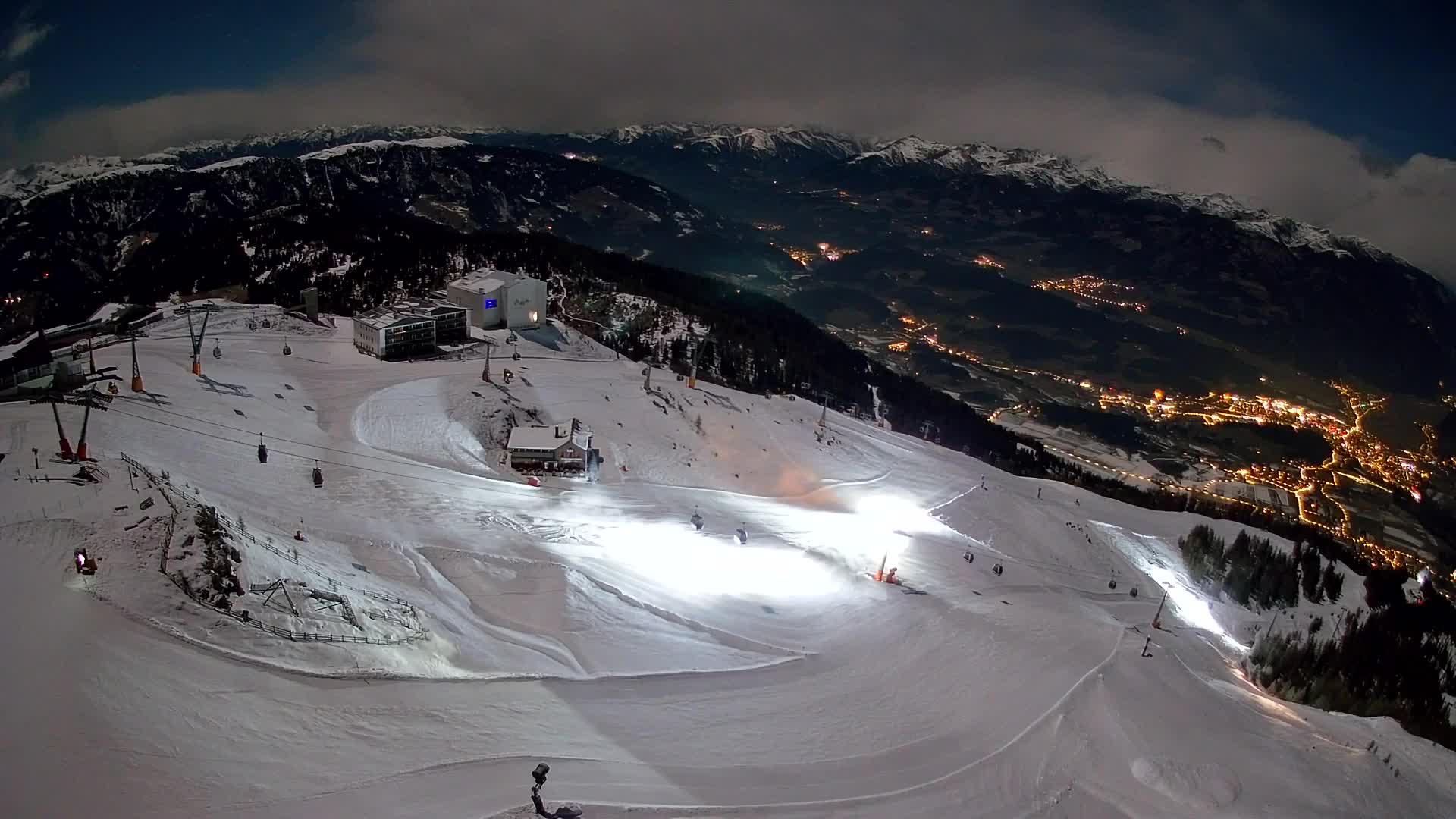 Smučišče Kronplatz – vrh | pogled na Bruneck