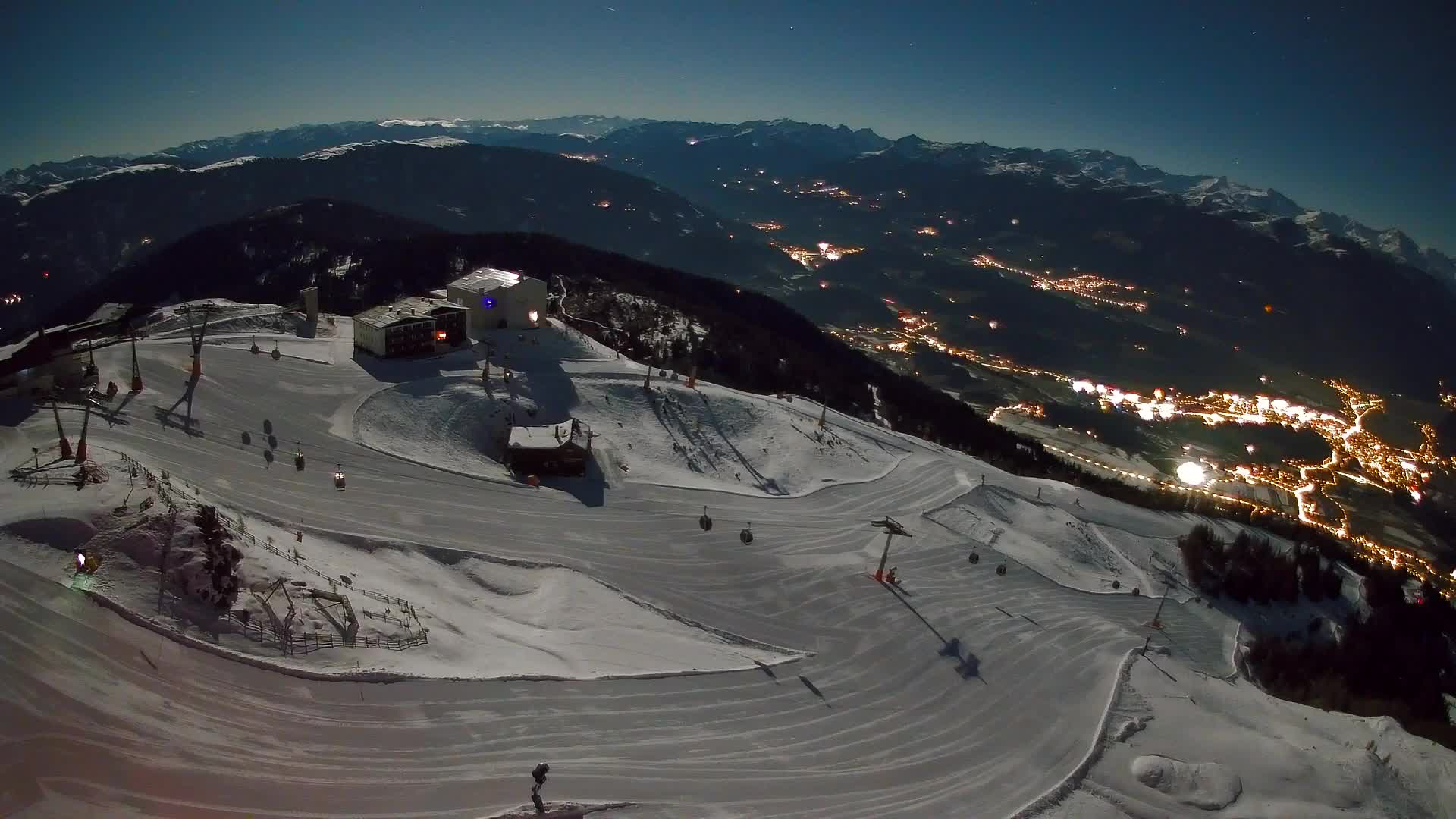 Smučišče Kronplatz – vrh | pogled na Bruneck