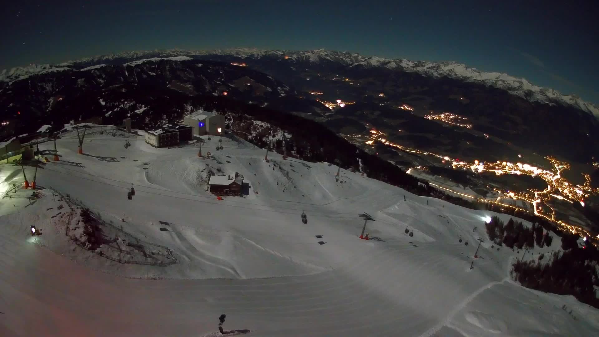 Kronplatz peak Ski resort | view to Bruneck