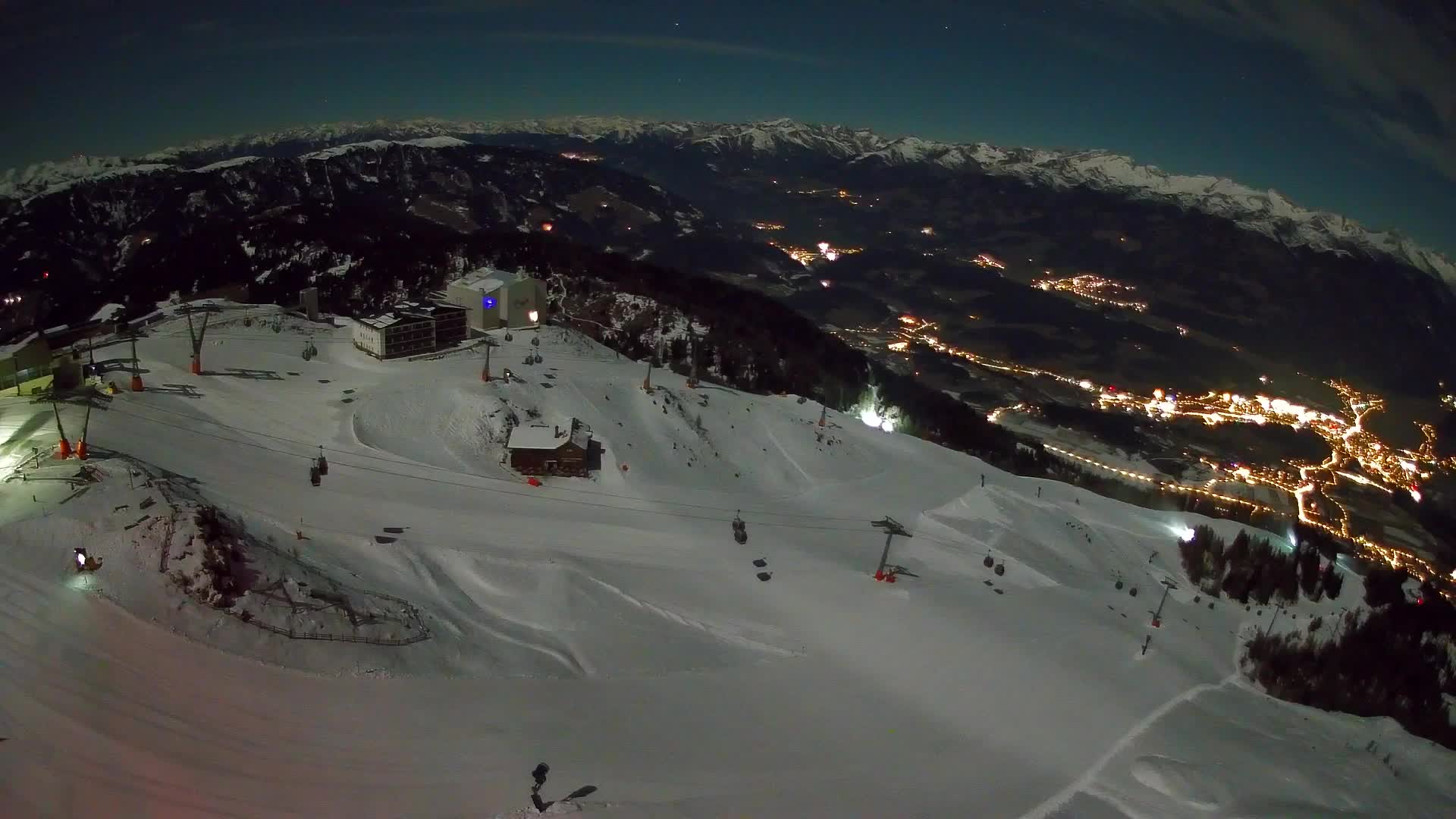 Skigebiet Kronplatz Gipfel | Blick auf Bruneck