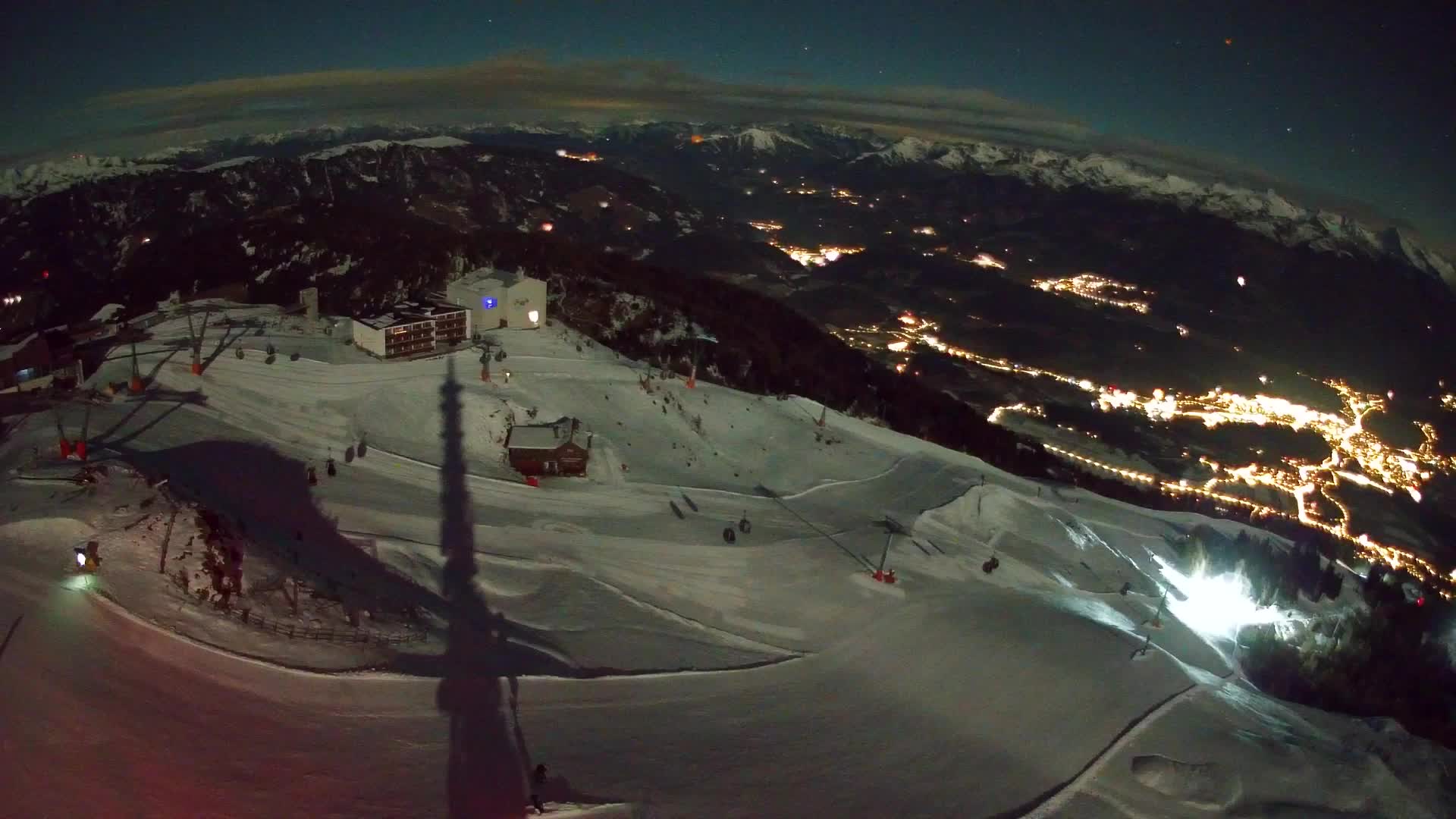 Skigebiet Kronplatz Gipfel | Blick auf Bruneck
