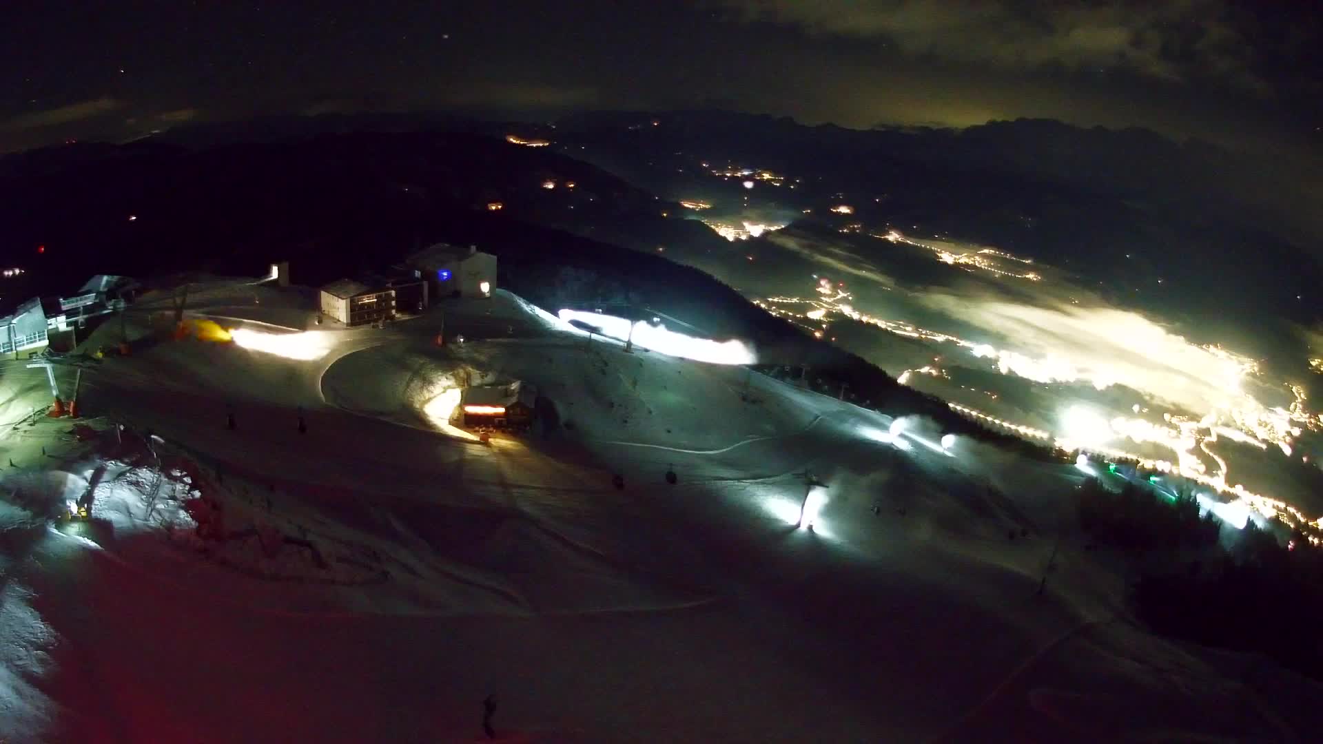 Kronplatz peak Ski resort | view to Bruneck