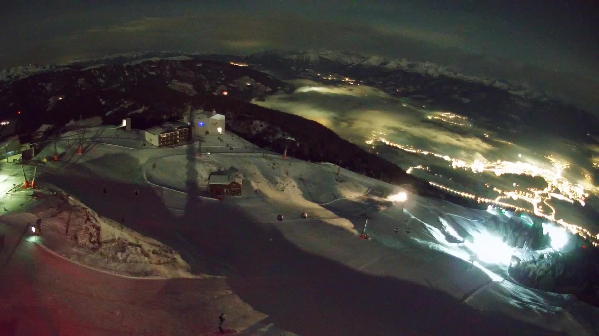 Skigebiet Kronplatz Gipfel | Blick auf Bruneck