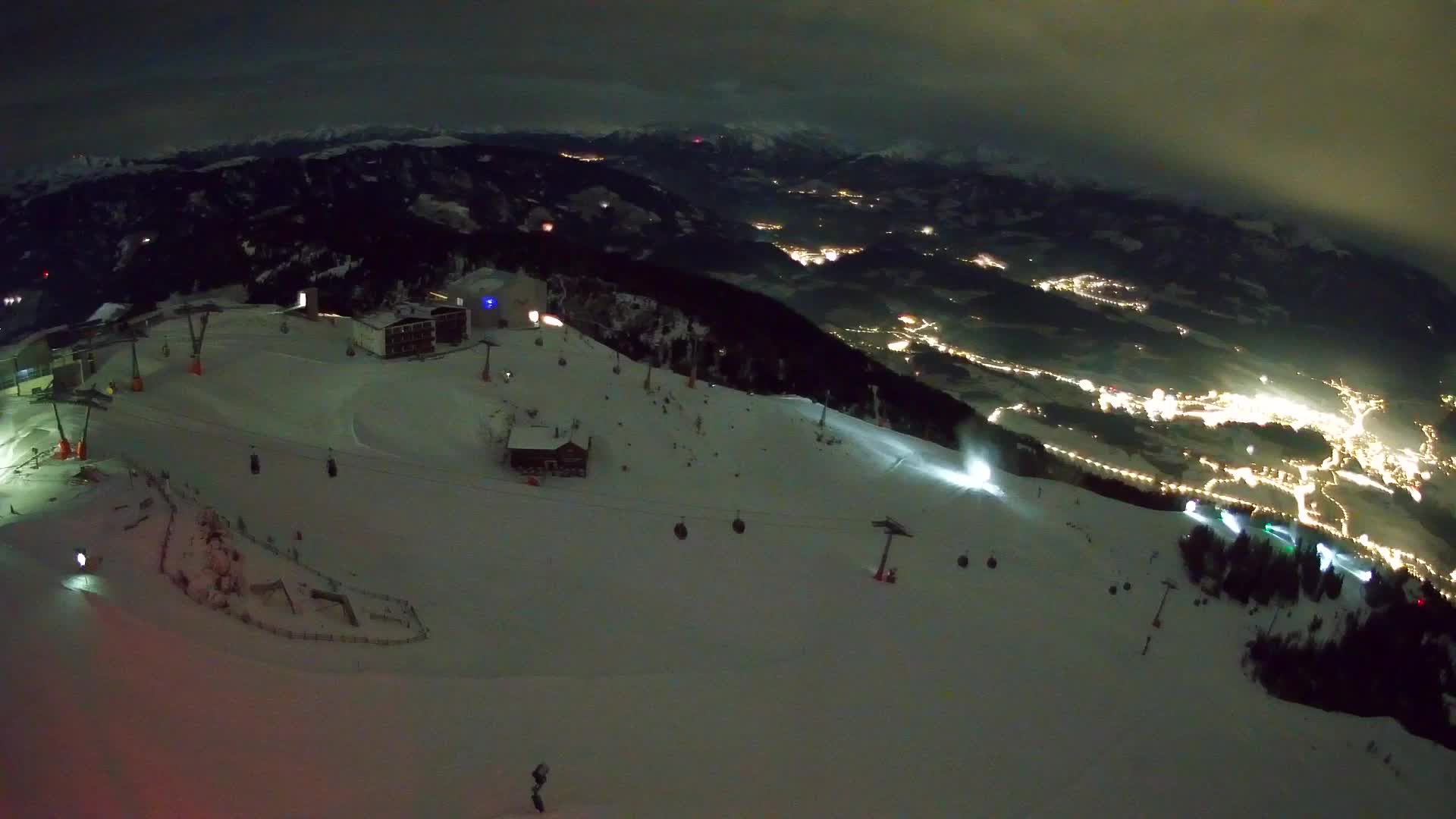 Station de ski Kronplatz sommet | vue sur Brunico