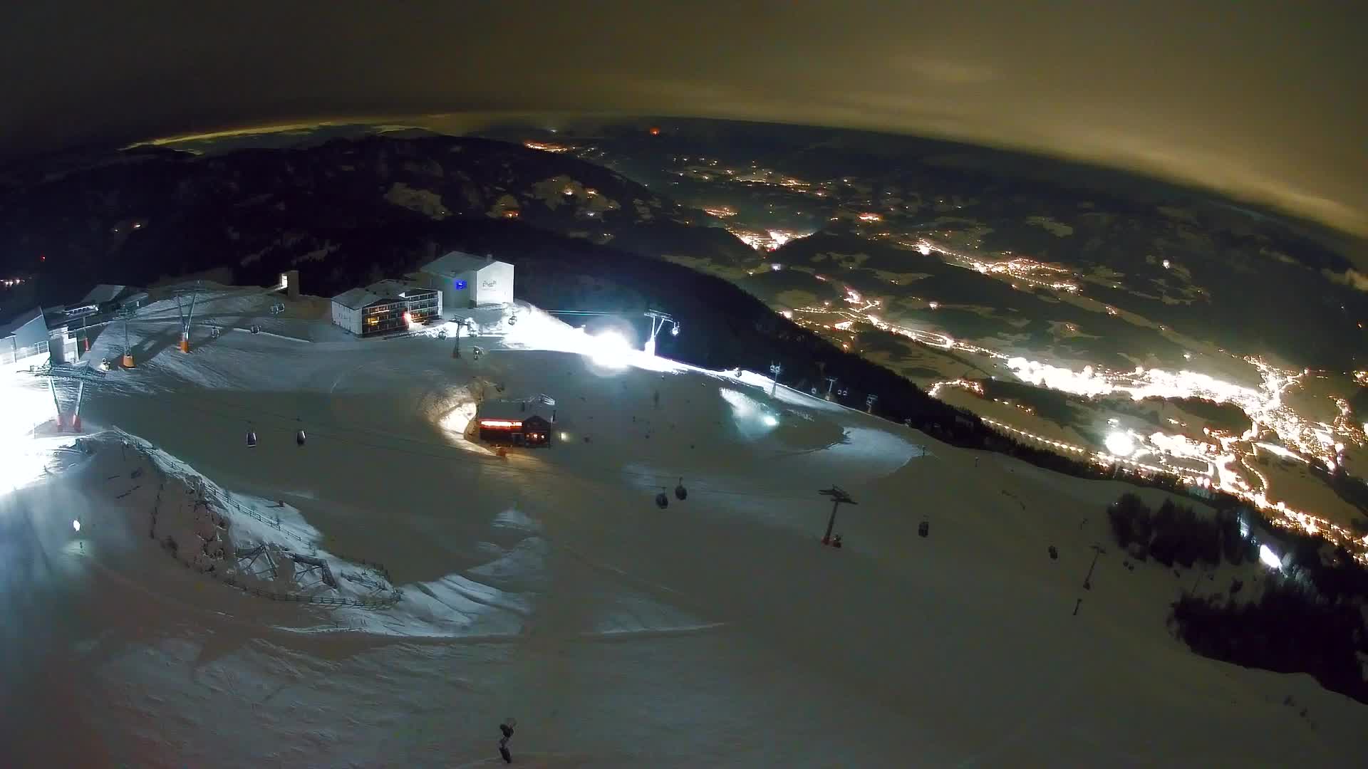 Skigebiet Kronplatz Gipfel | Blick auf Bruneck