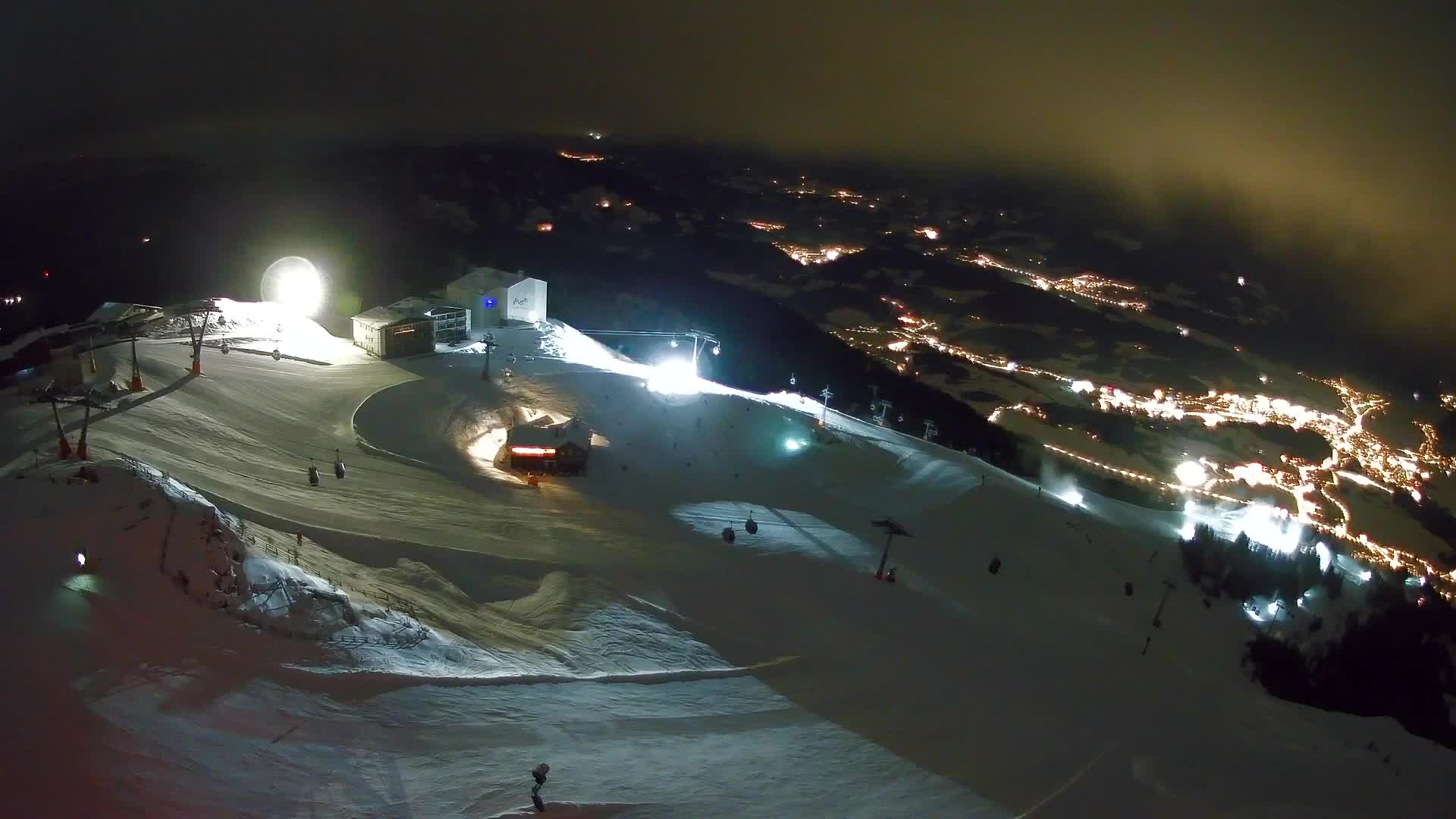 Skigebiet Kronplatz Gipfel | Blick auf Bruneck