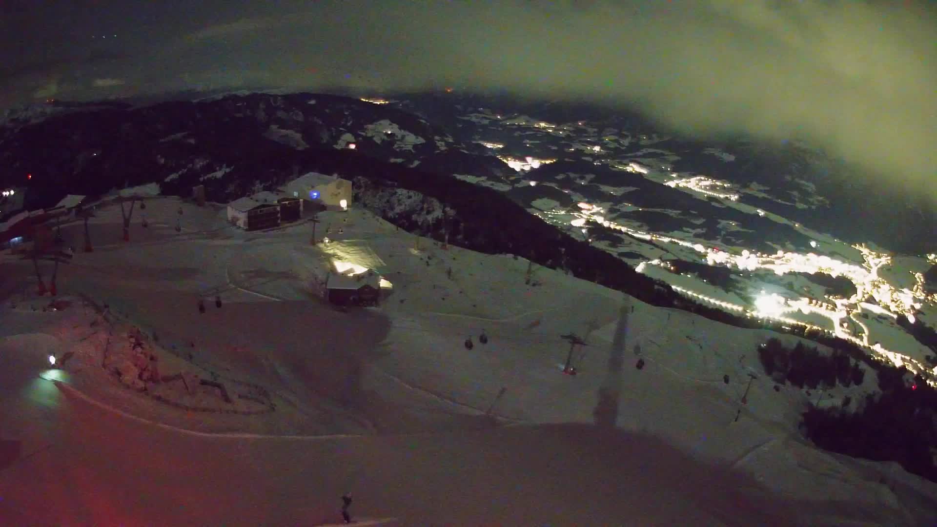 Station de ski Kronplatz sommet | vue sur Brunico