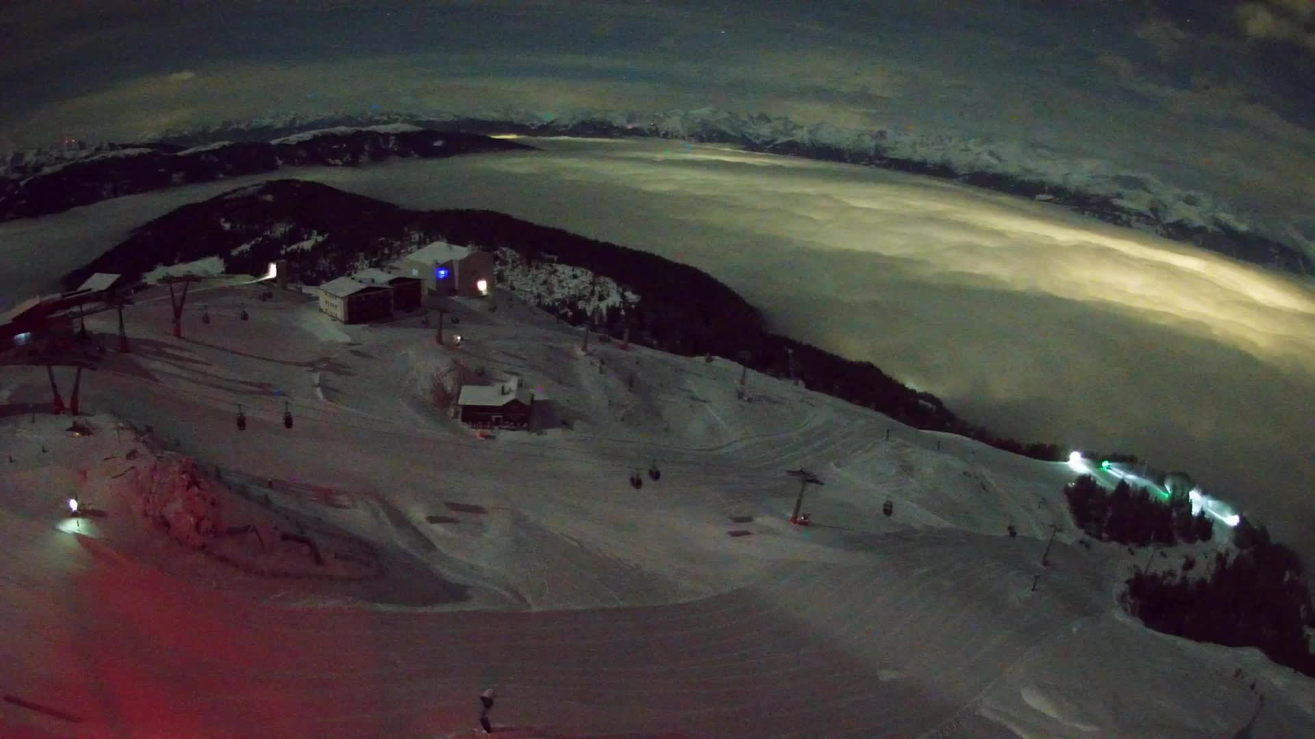 Stazione sciistica di Plan de Corones | vista su Brunico