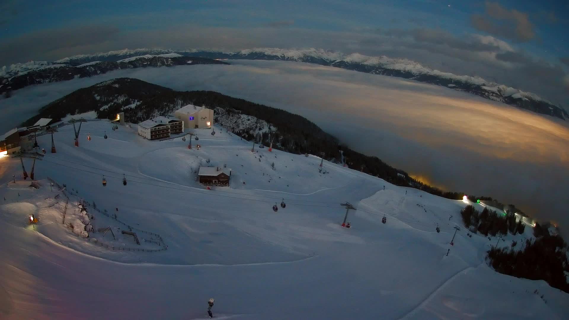 Stazione sciistica di Plan de Corones | vista su Brunico