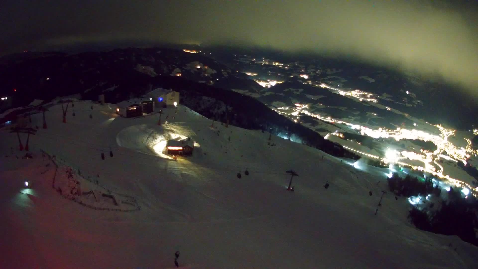 Skigebiet Kronplatz Gipfel | Blick auf Bruneck