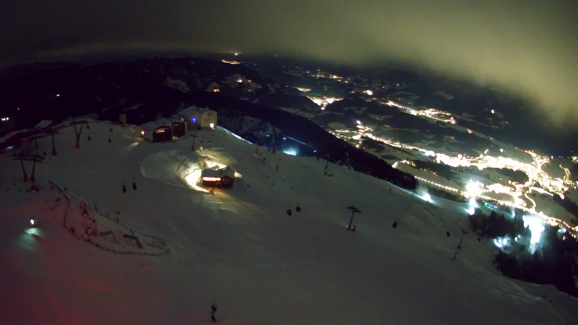 Kronplatz peak Ski resort | view to Bruneck