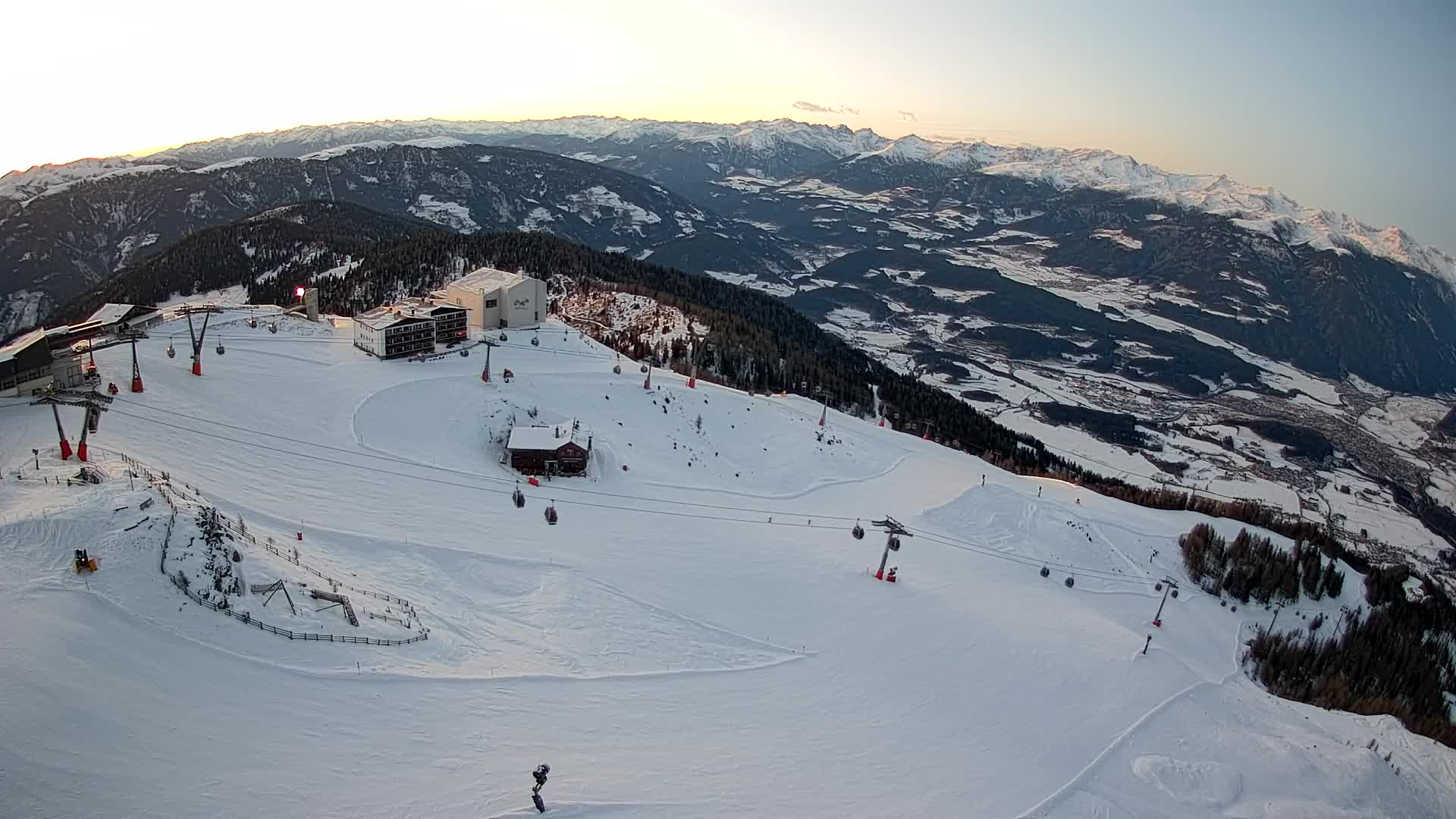 Skijalište Kronplatz – vrh | pogled na Bruneck