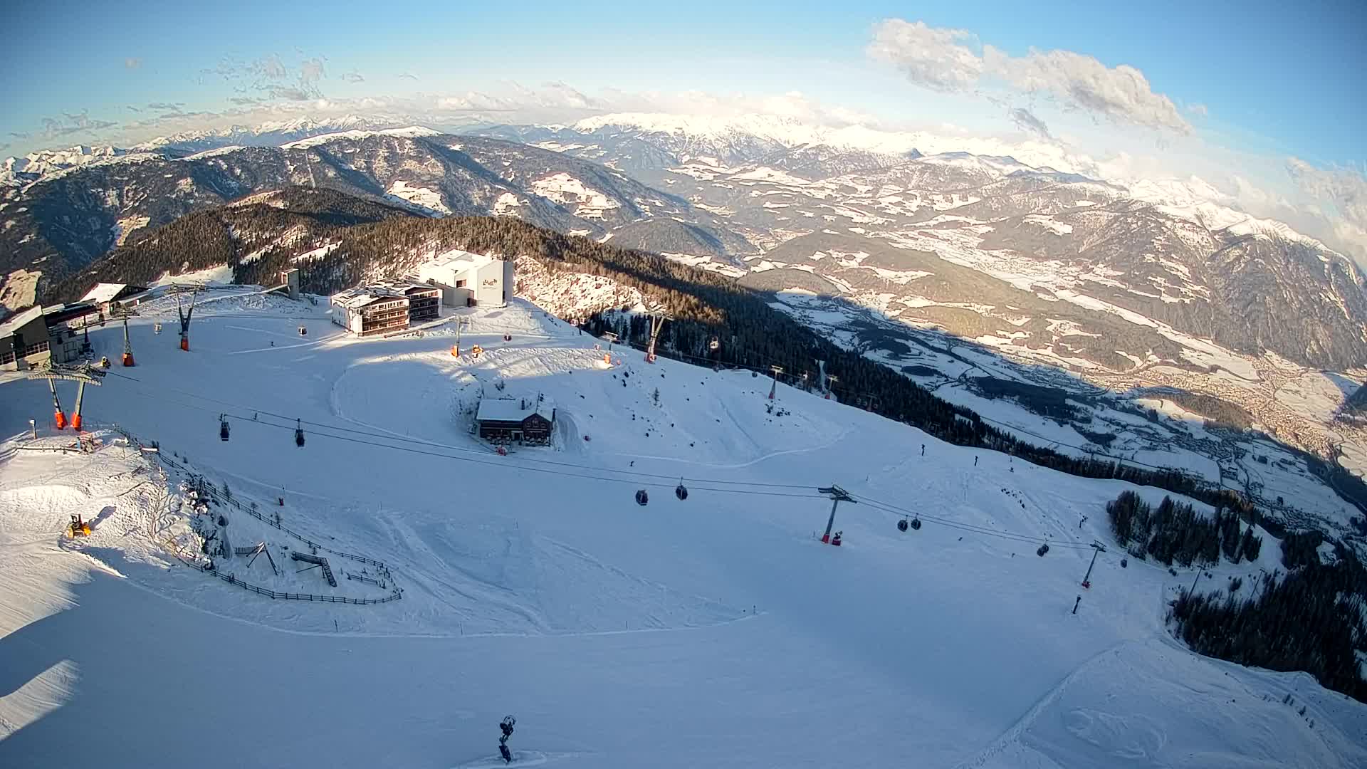 Smučišče Kronplatz – vrh | pogled na Bruneck