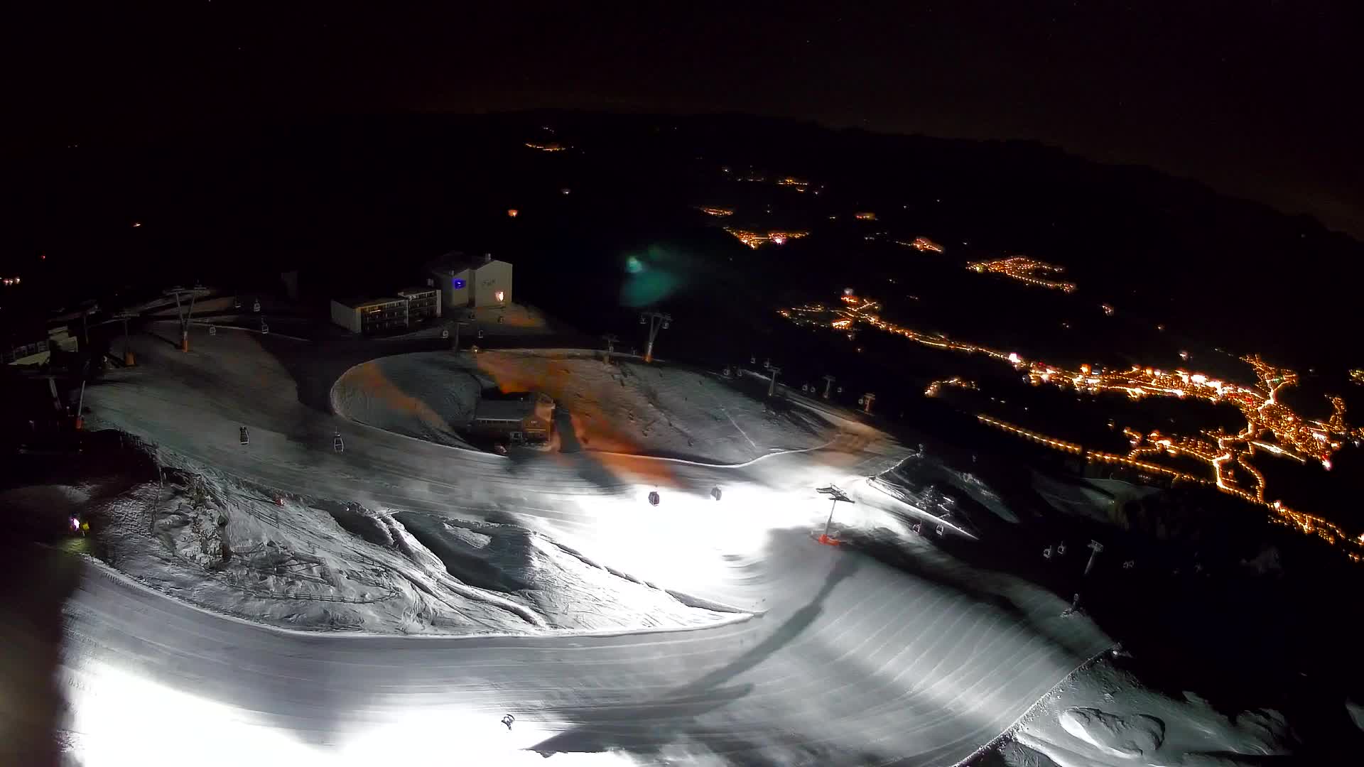 Kronplatz peak Ski resort | view to Bruneck
