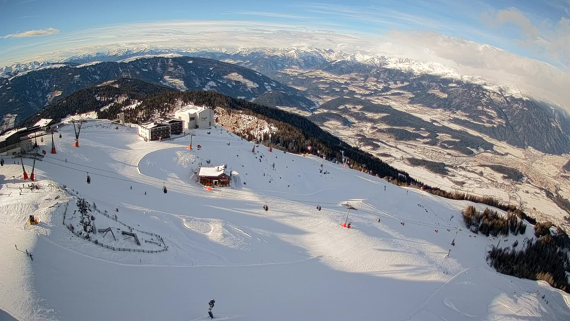 Smučišče Kronplatz – vrh | pogled na Bruneck