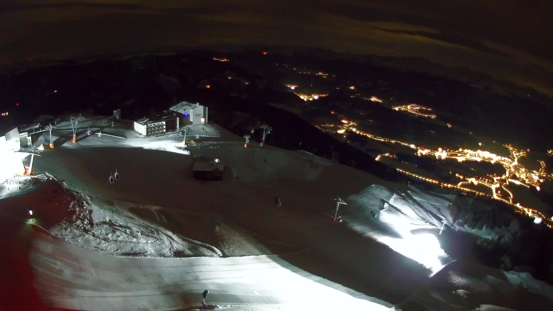 Skigebiet Kronplatz Gipfel | Blick auf Bruneck