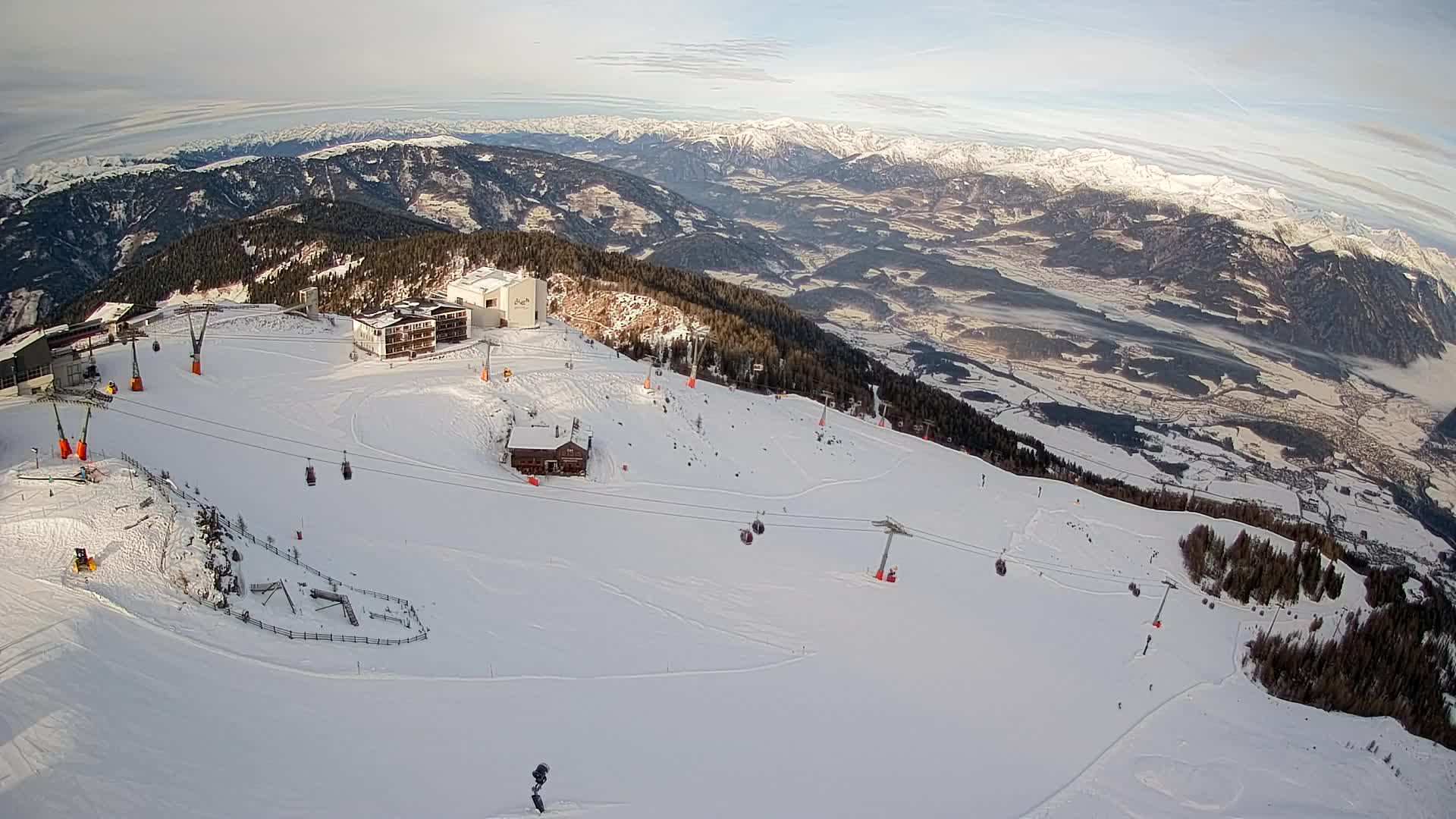 Skigebiet Kronplatz Gipfel | Blick auf Bruneck