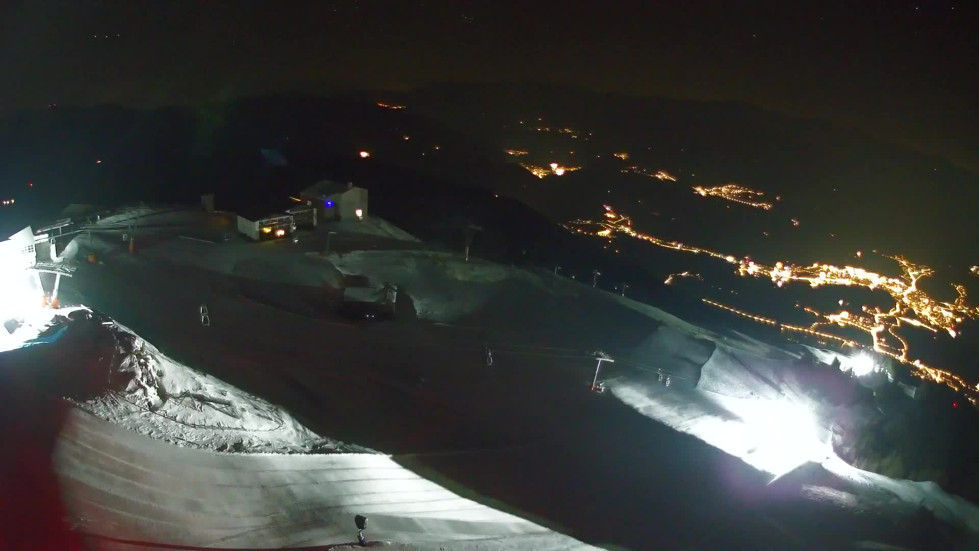 Kronplatz peak Ski resort | view to Bruneck