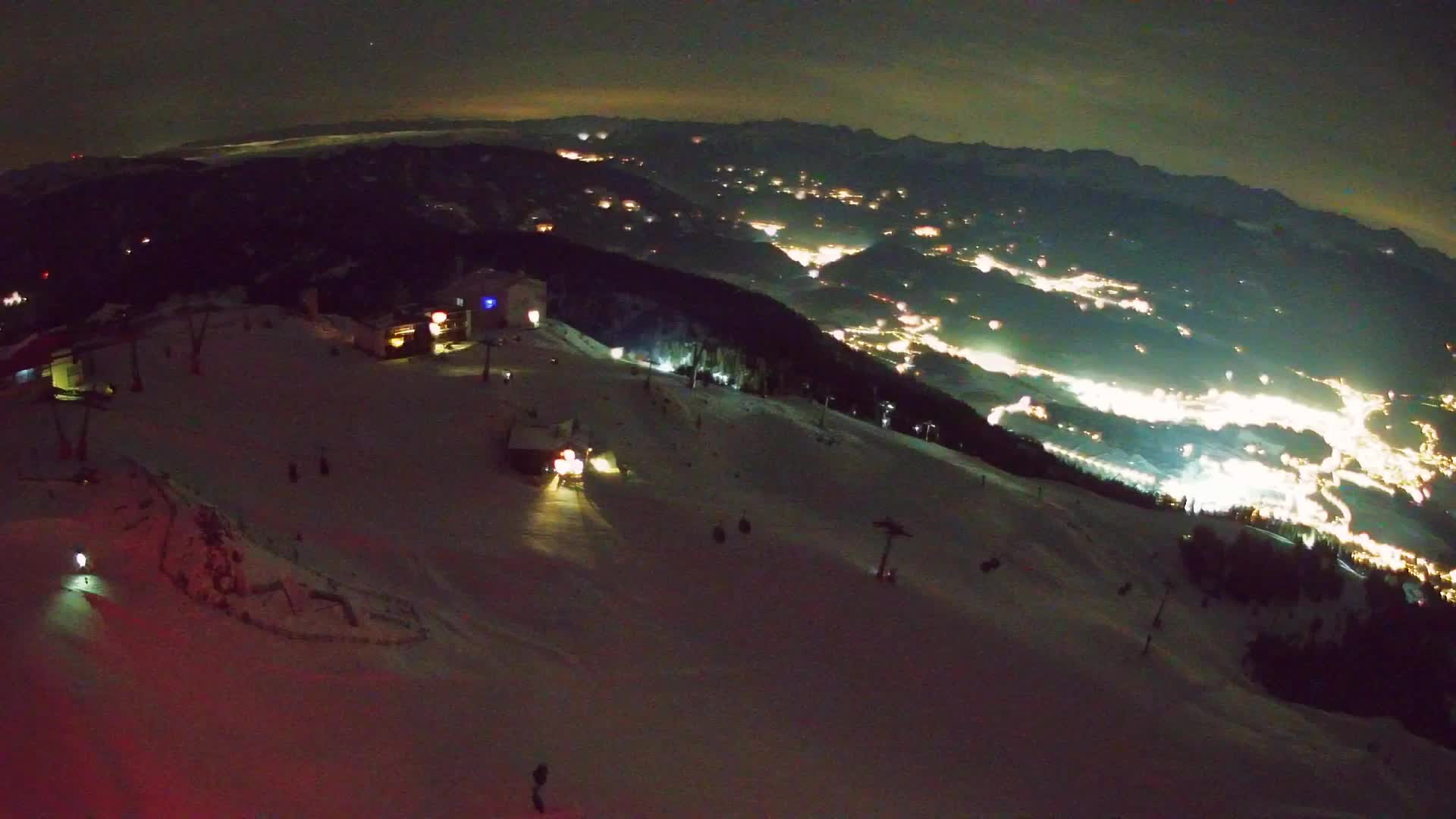Kronplatz peak Ski resort | view to Bruneck