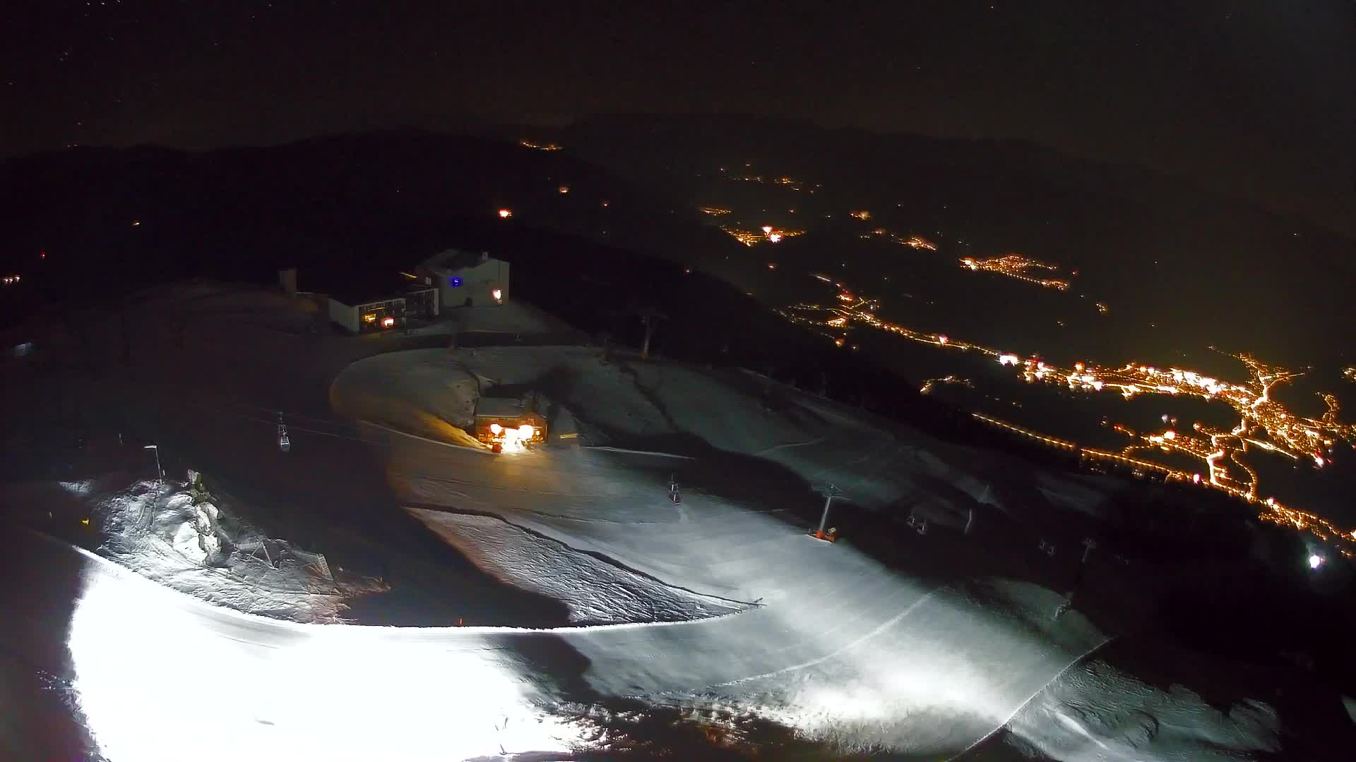 Kronplatz peak Ski resort | view to Bruneck