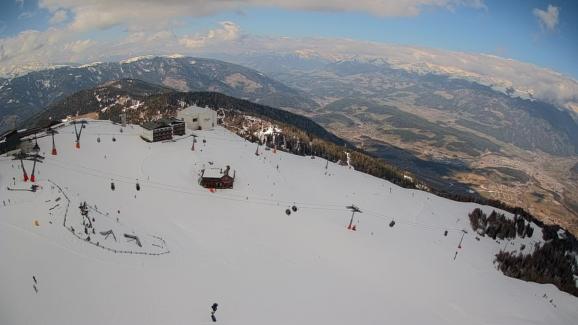 Station de ski Kronplatz sommet | vue sur Brunico