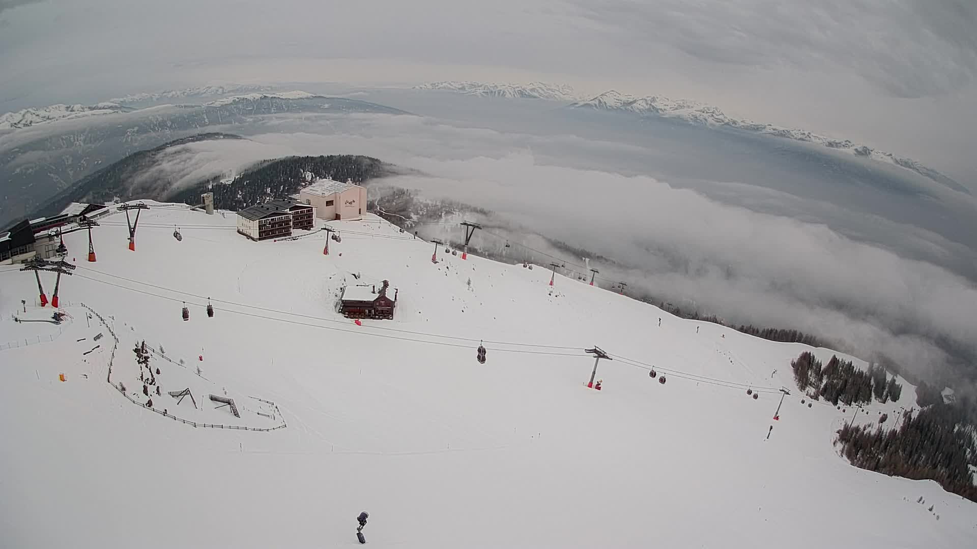 Skigebiet Kronplatz Gipfel | Blick auf Bruneck