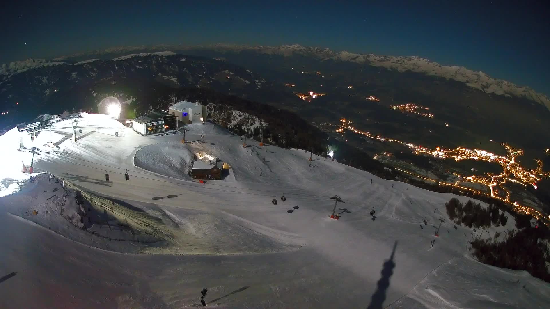 Skigebiet Kronplatz Gipfel | Blick auf Bruneck
