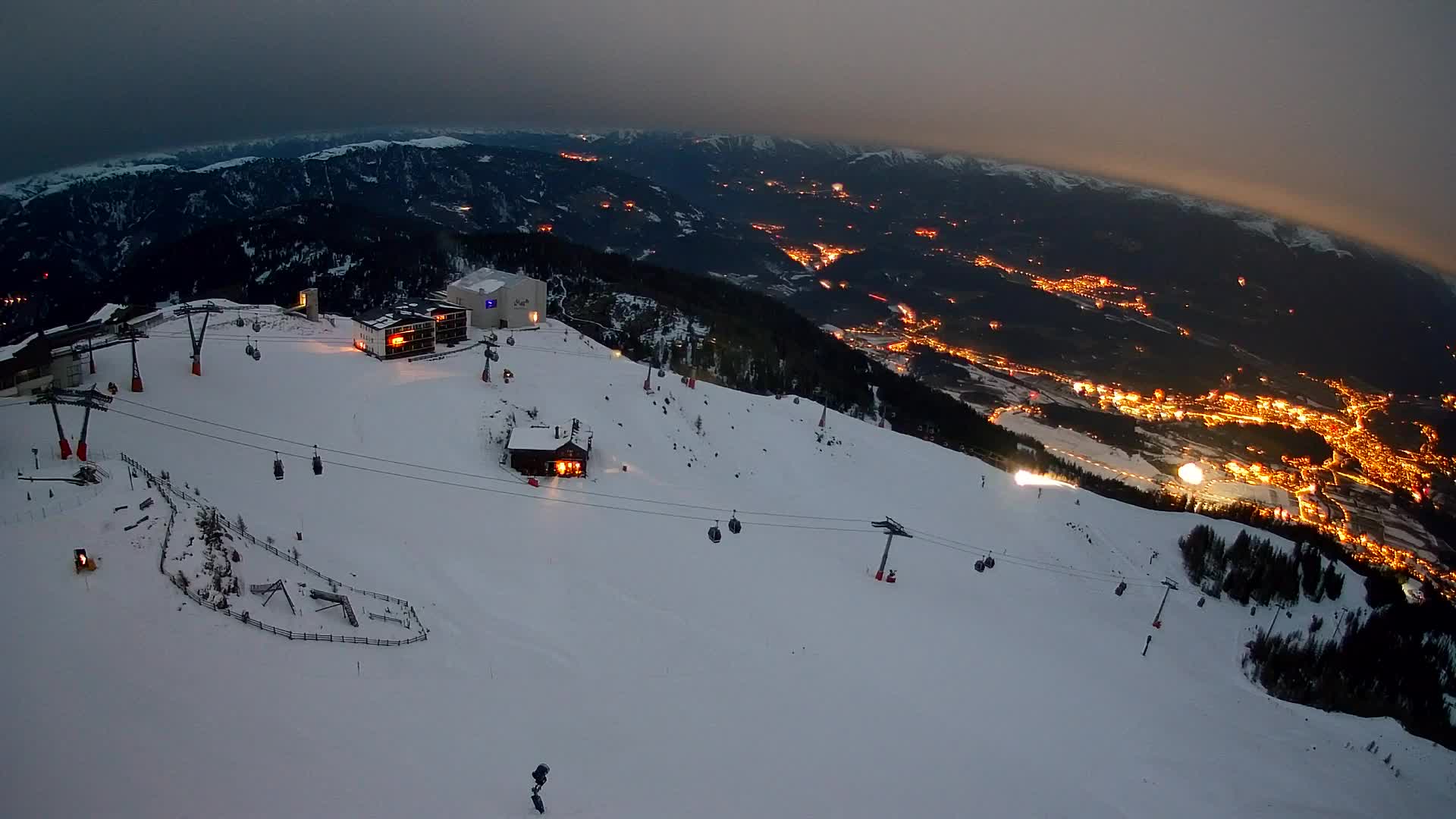 Smučišče Kronplatz – vrh | pogled na Bruneck