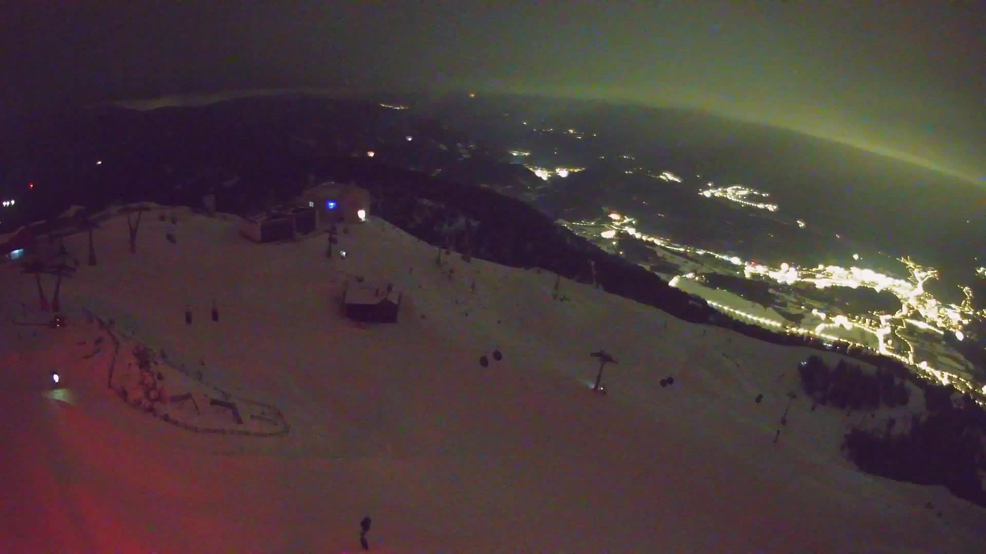 Kronplatz peak Ski resort | view to Bruneck
