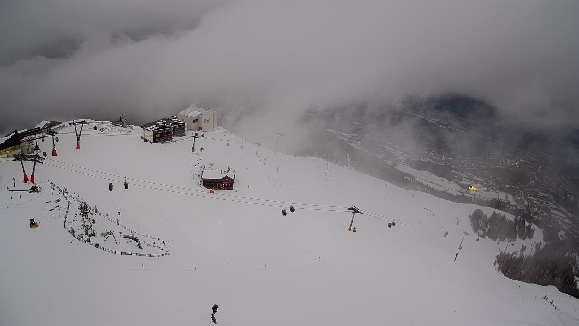 Smučišče Kronplatz – vrh | pogled na Bruneck