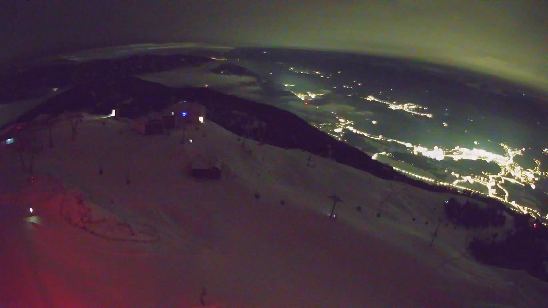 Stazione sciistica di Plan de Corones | vista su Brunico