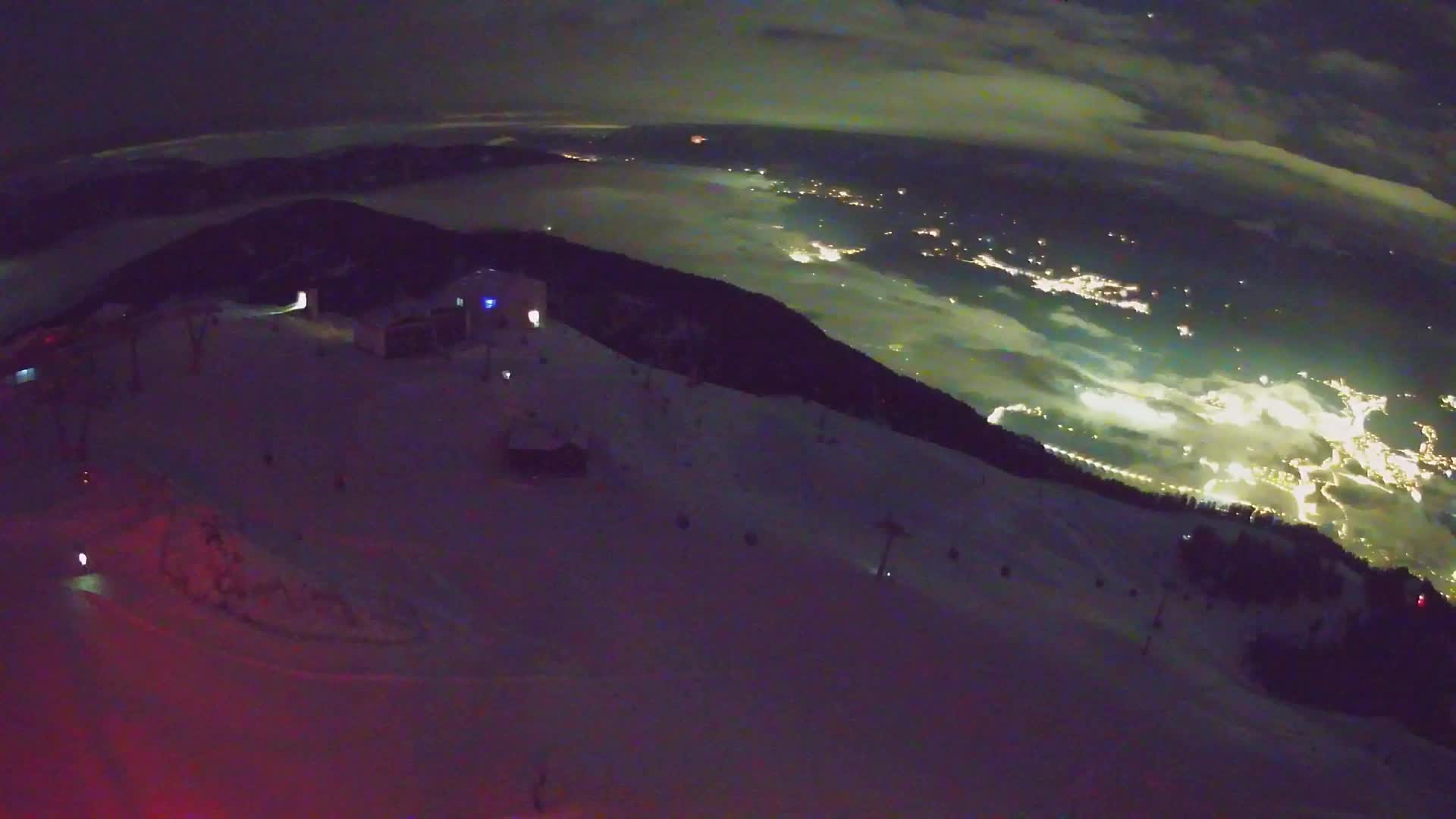 Stazione sciistica di Plan de Corones | vista su Brunico