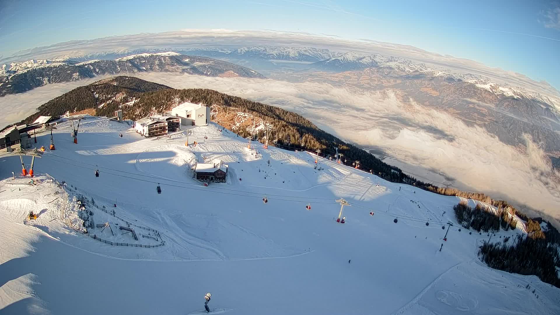 Stazione sciistica di Plan de Corones | vista su Brunico