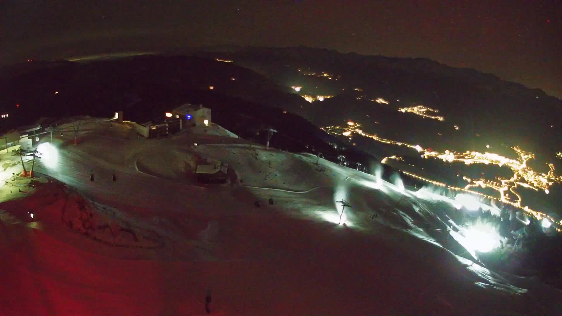 Kronplatz peak Ski resort | view to Bruneck