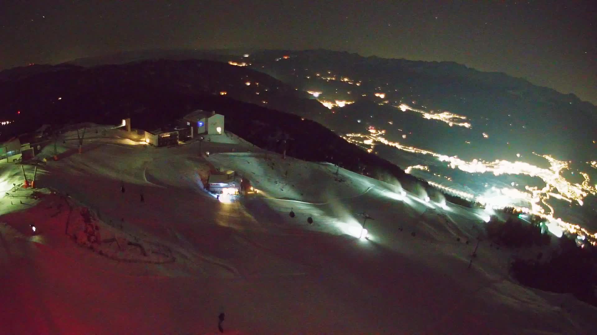 Stazione sciistica di Plan de Corones | vista su Brunico