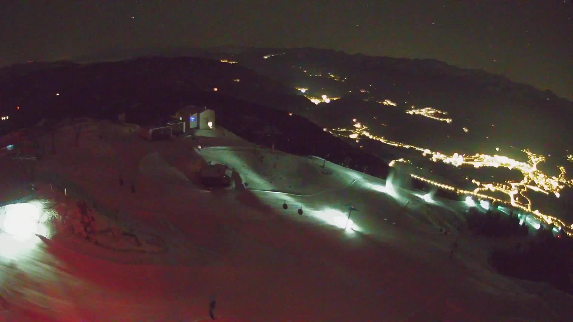 Stazione sciistica di Plan de Corones | vista su Brunico
