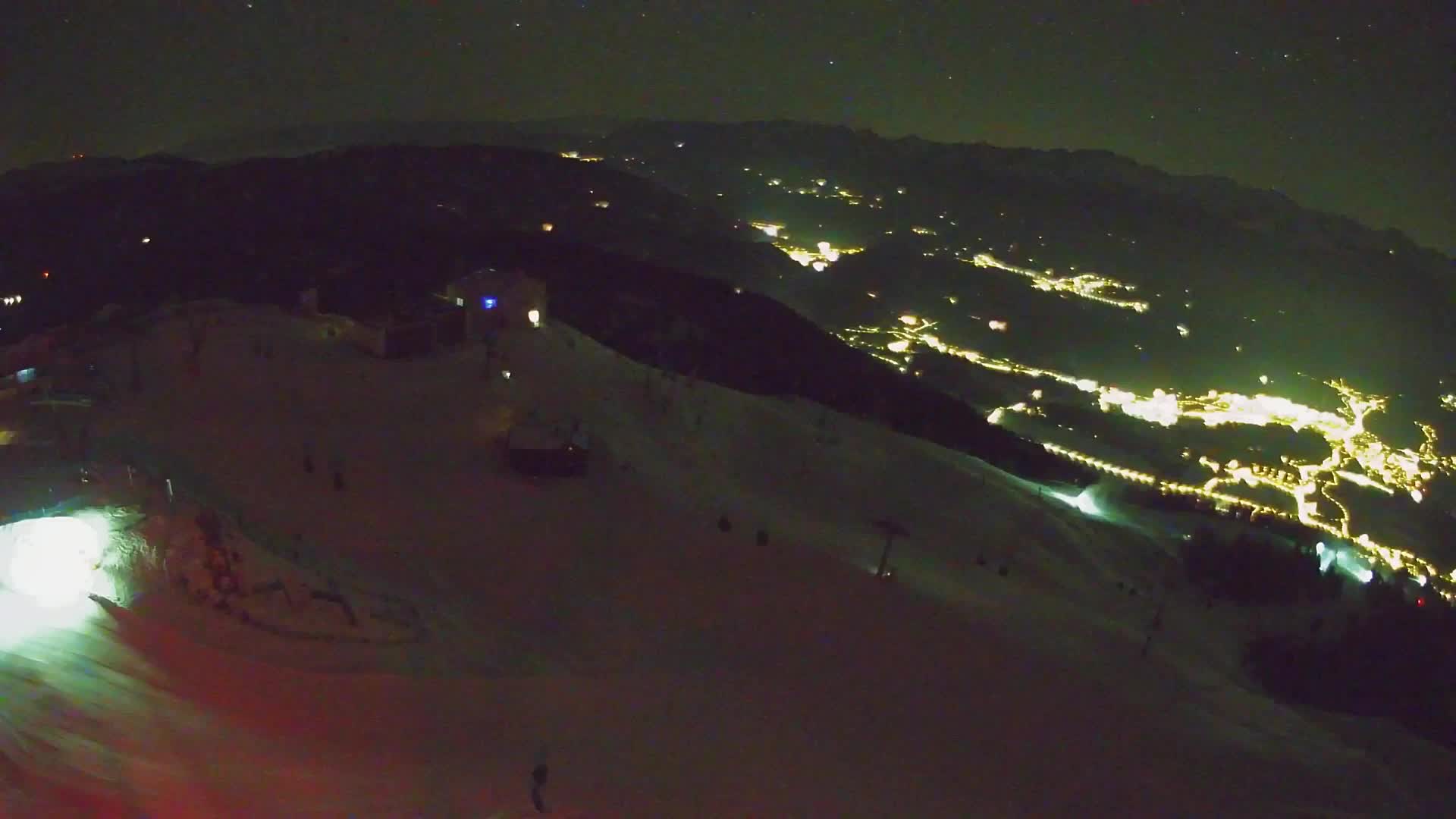Stazione sciistica di Plan de Corones | vista su Brunico