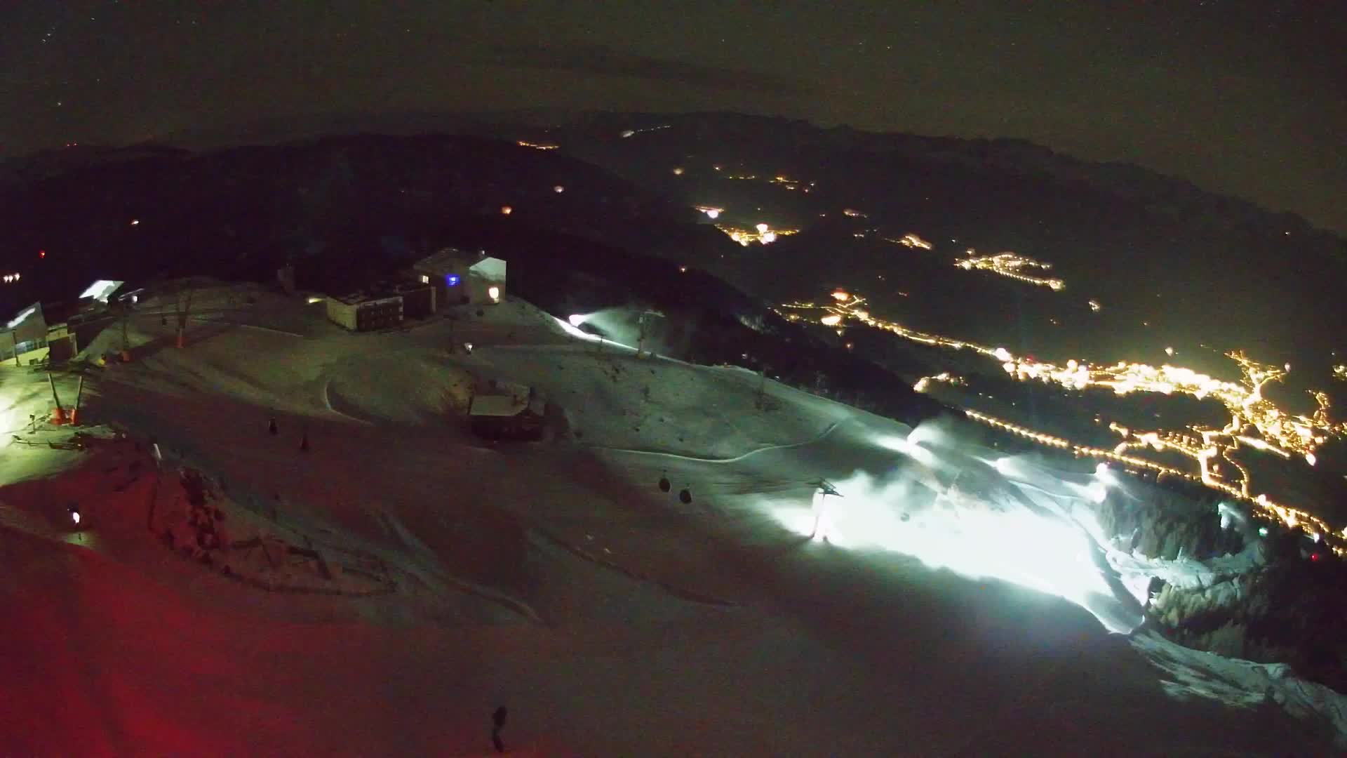 Kronplatz peak Ski resort | view to Bruneck