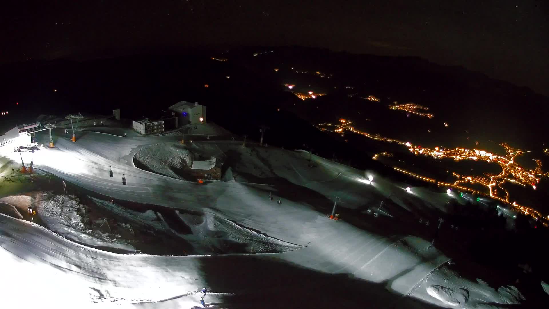 Kronplatz peak Ski resort | view to Bruneck