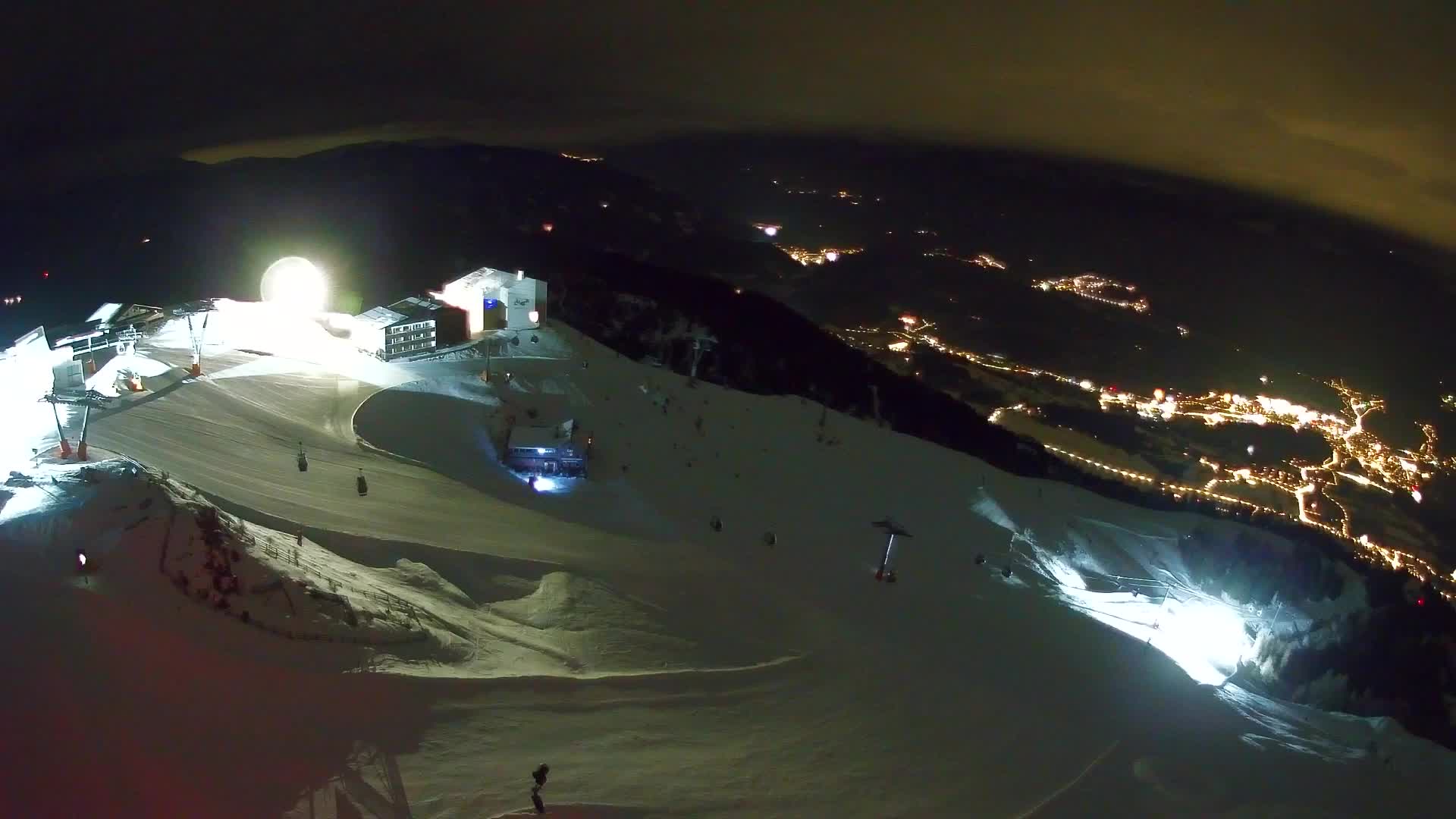 Skigebiet Kronplatz Gipfel | Blick auf Bruneck