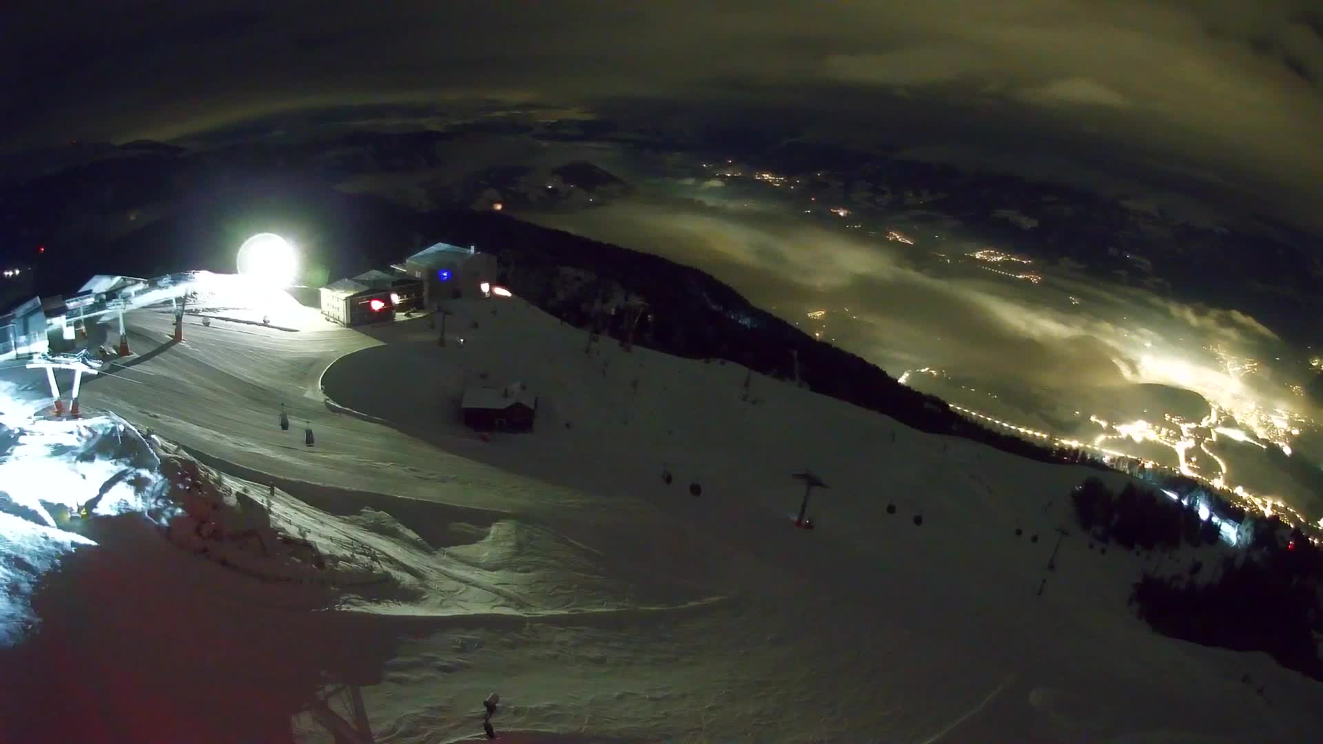 Kronplatz peak Ski resort | view to Bruneck